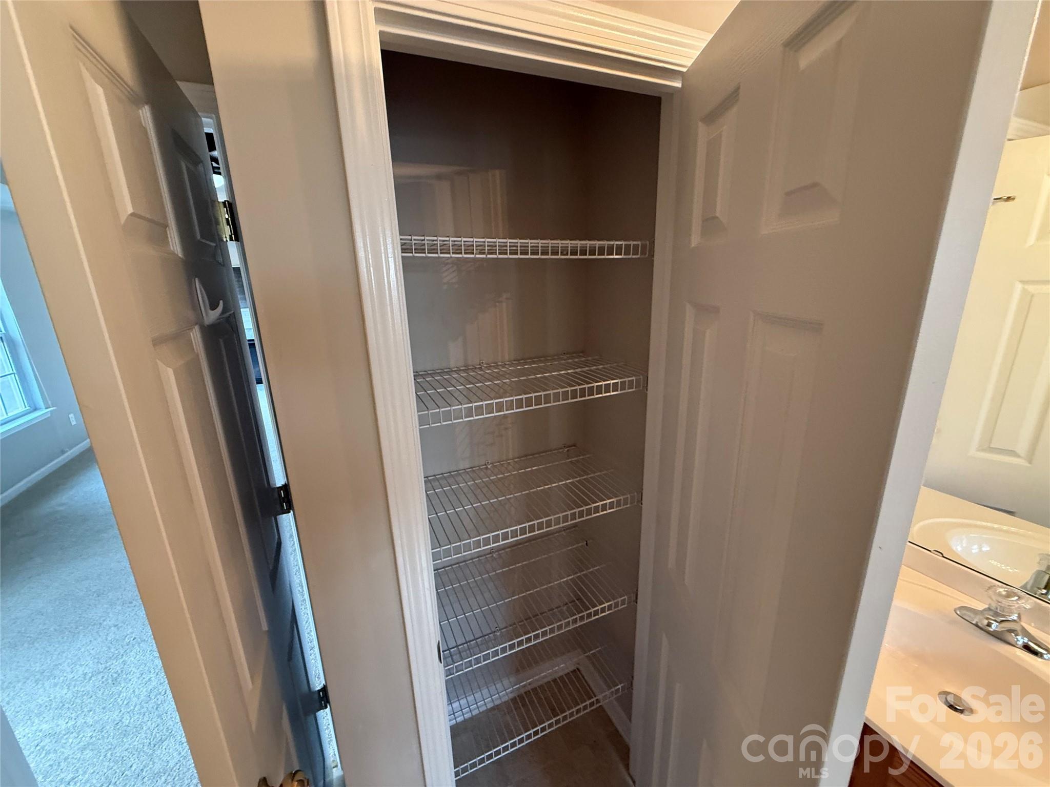 Old Stone Crossing - Residential