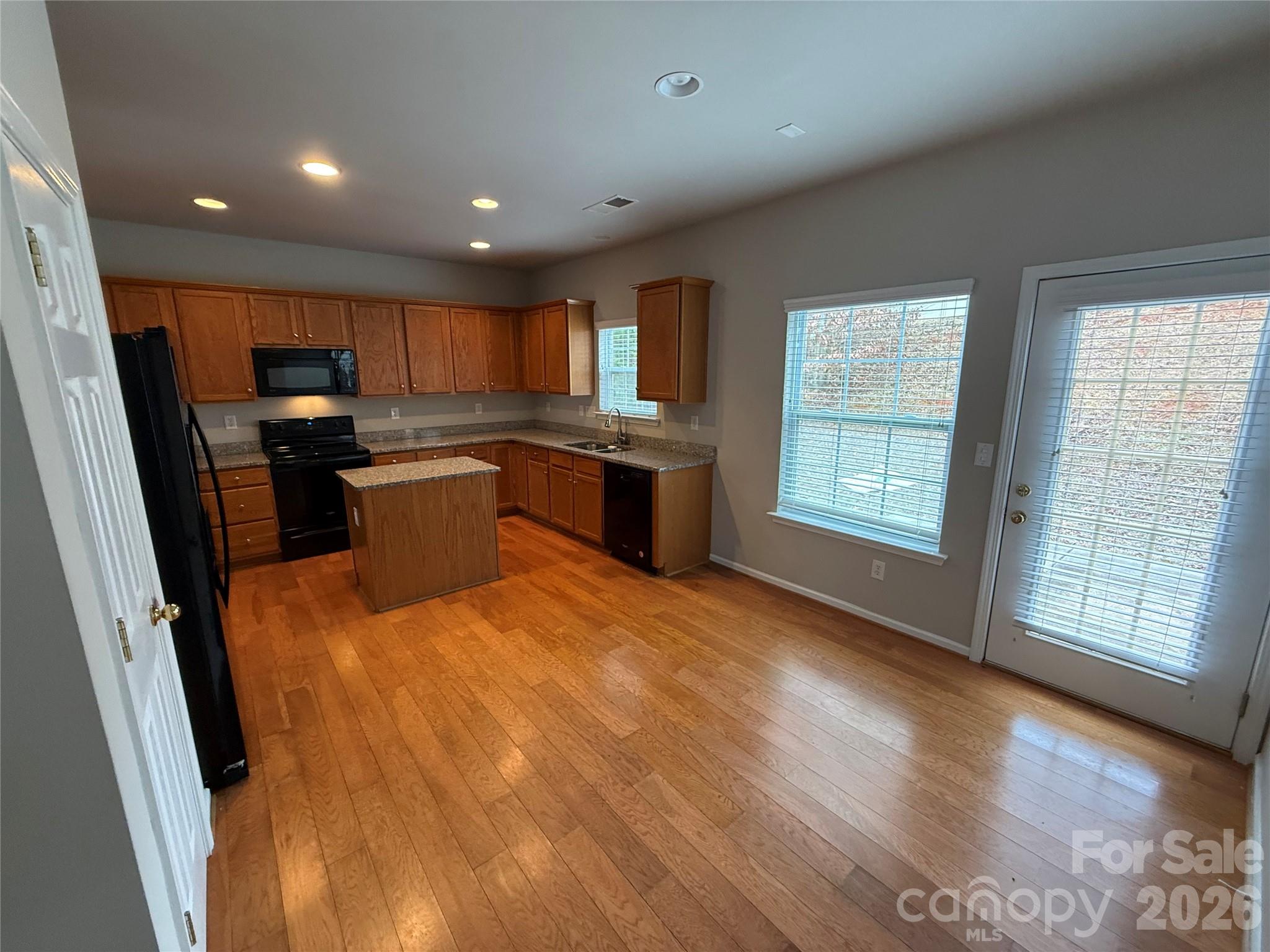 Old Stone Crossing - Residential