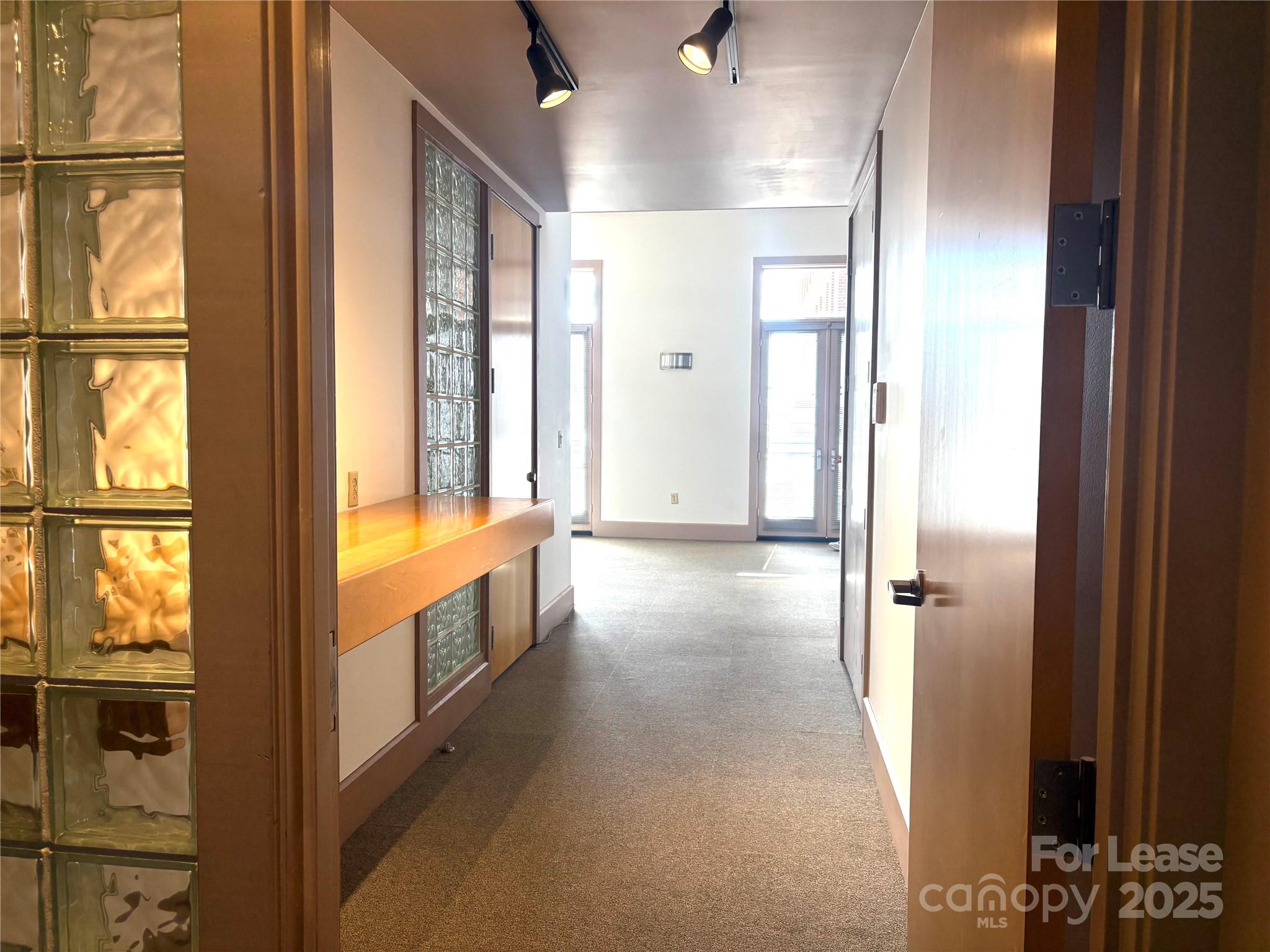 36 1/2 Battery Park Avenue