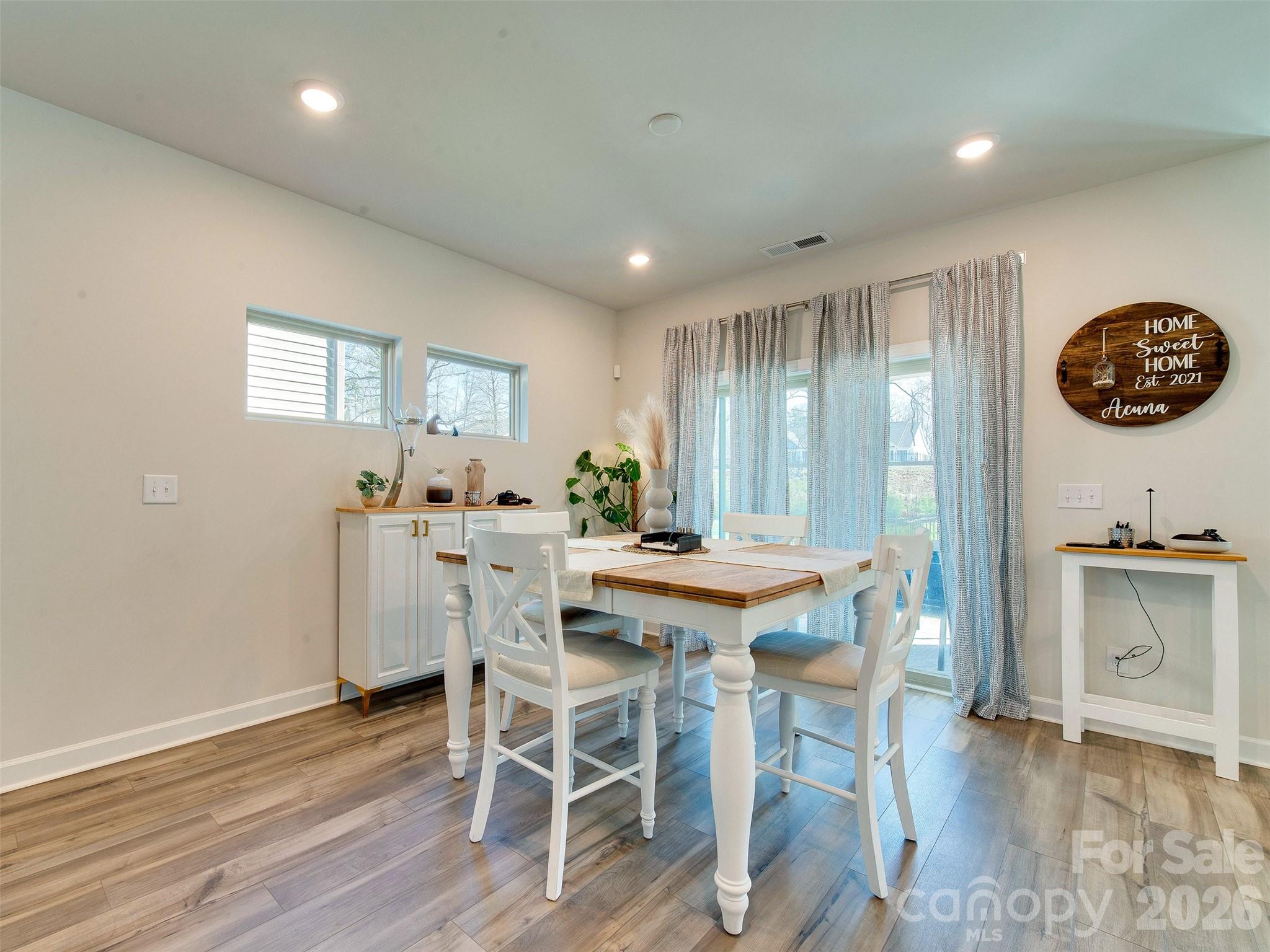 Larkhaven Hills - Residential