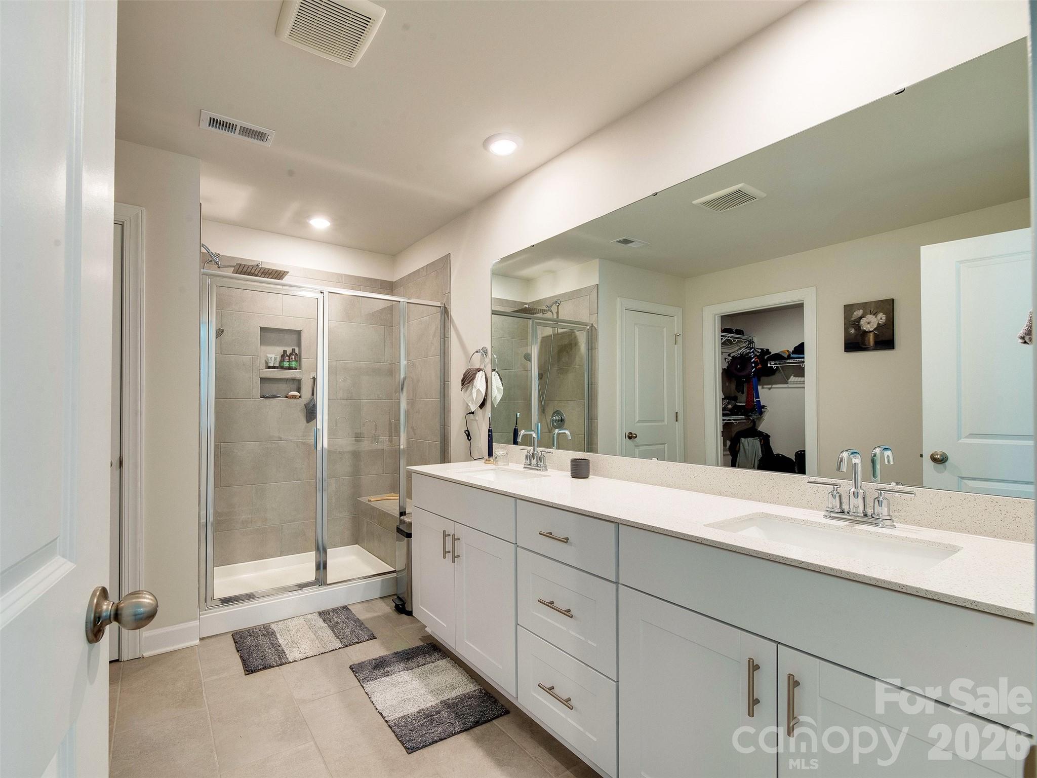 Larkhaven Hills - Residential