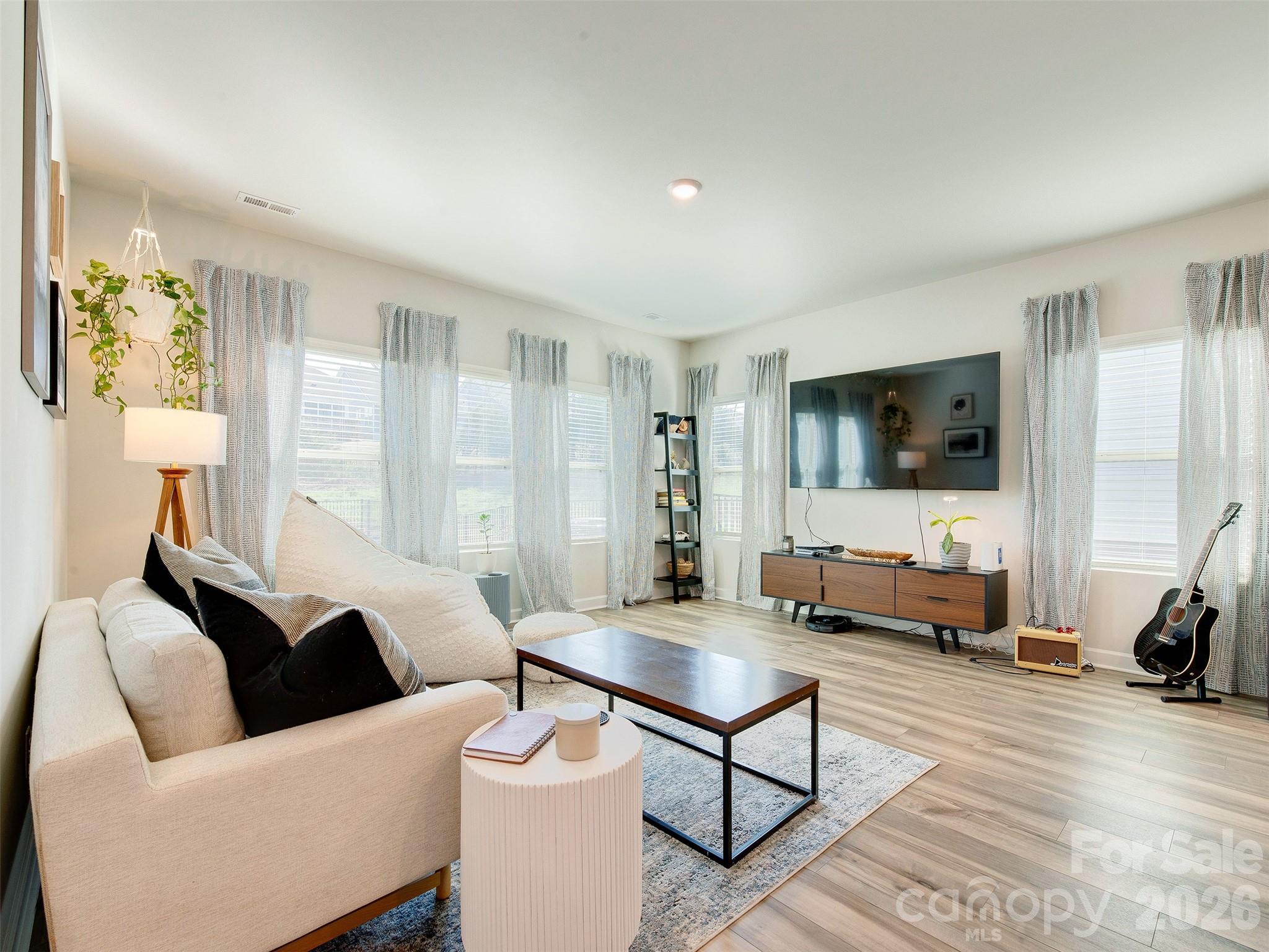 Larkhaven Hills - Residential