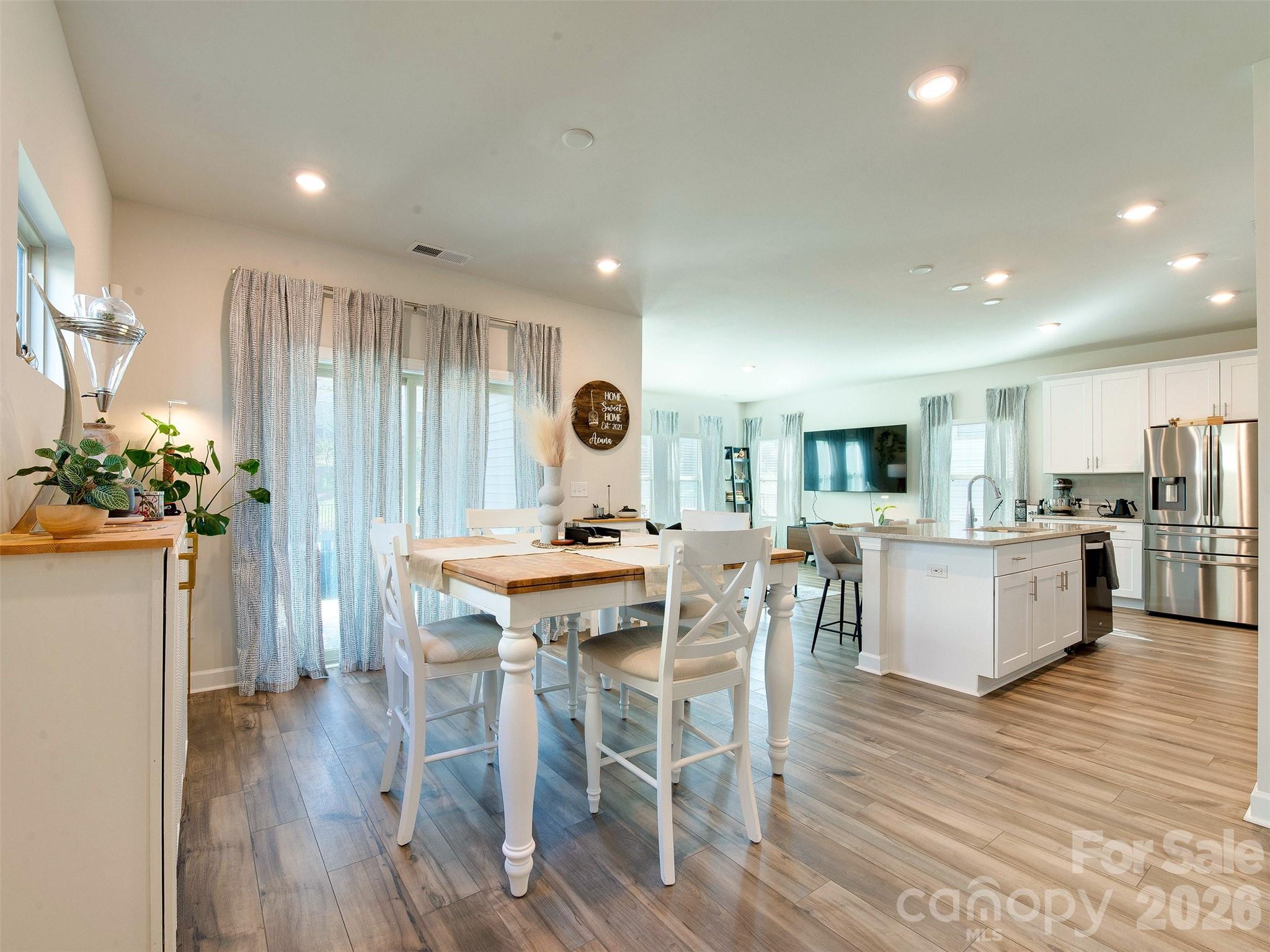 4009 Woodland View Drive