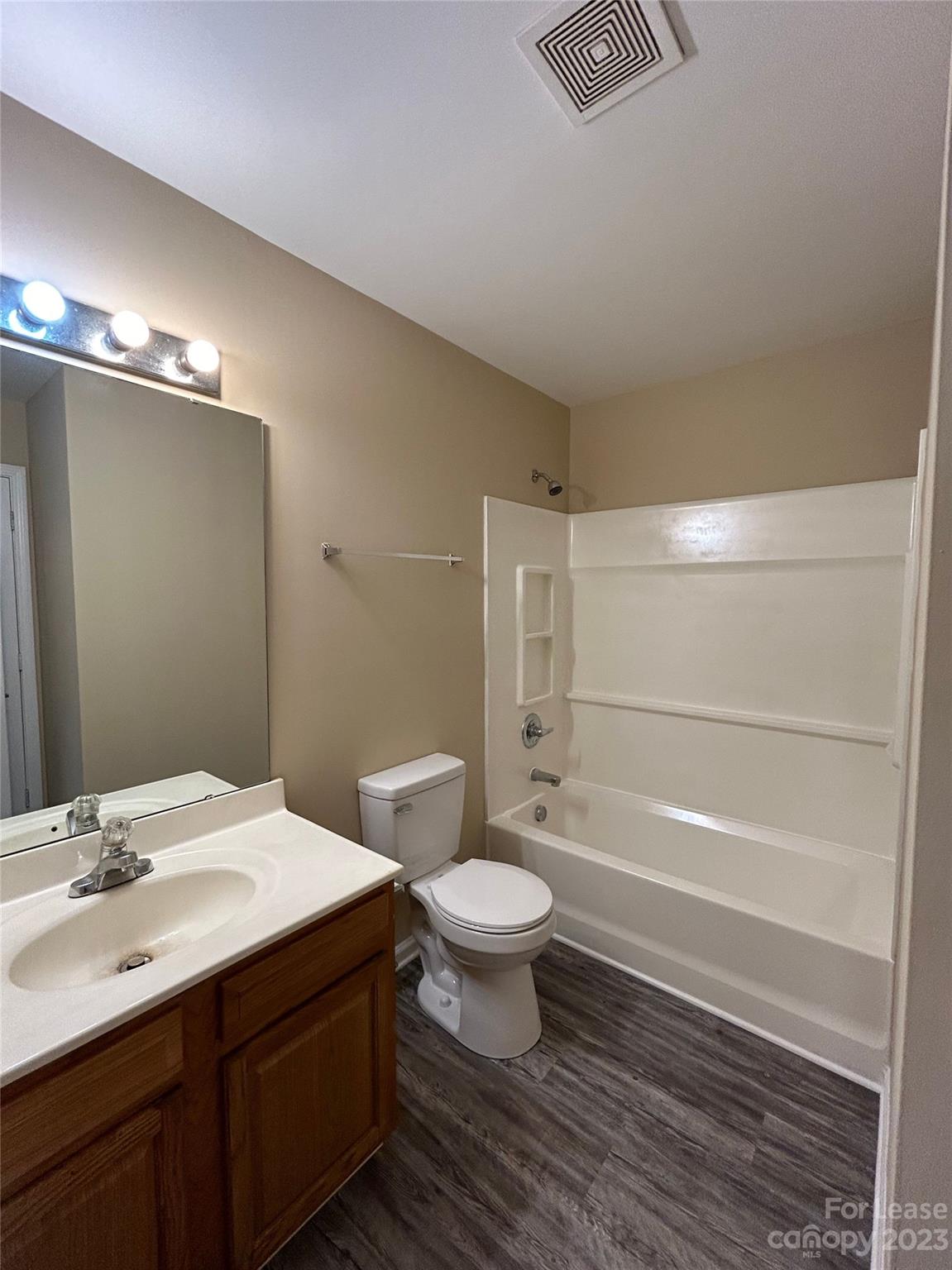 Hemby Woods - Residential Lease