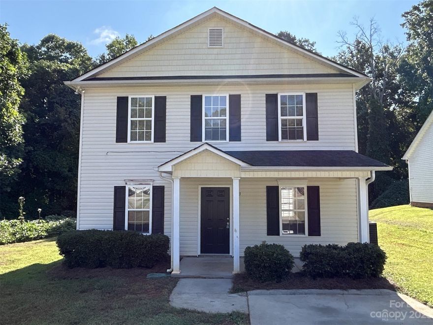 Beautiful home with new luxury vinyl flooring and carpet throughout. Primary suite is down and bath features dual vanity and walk-in closet. Kitchen features new appliances and white cabinets. Renters Insurance is required.