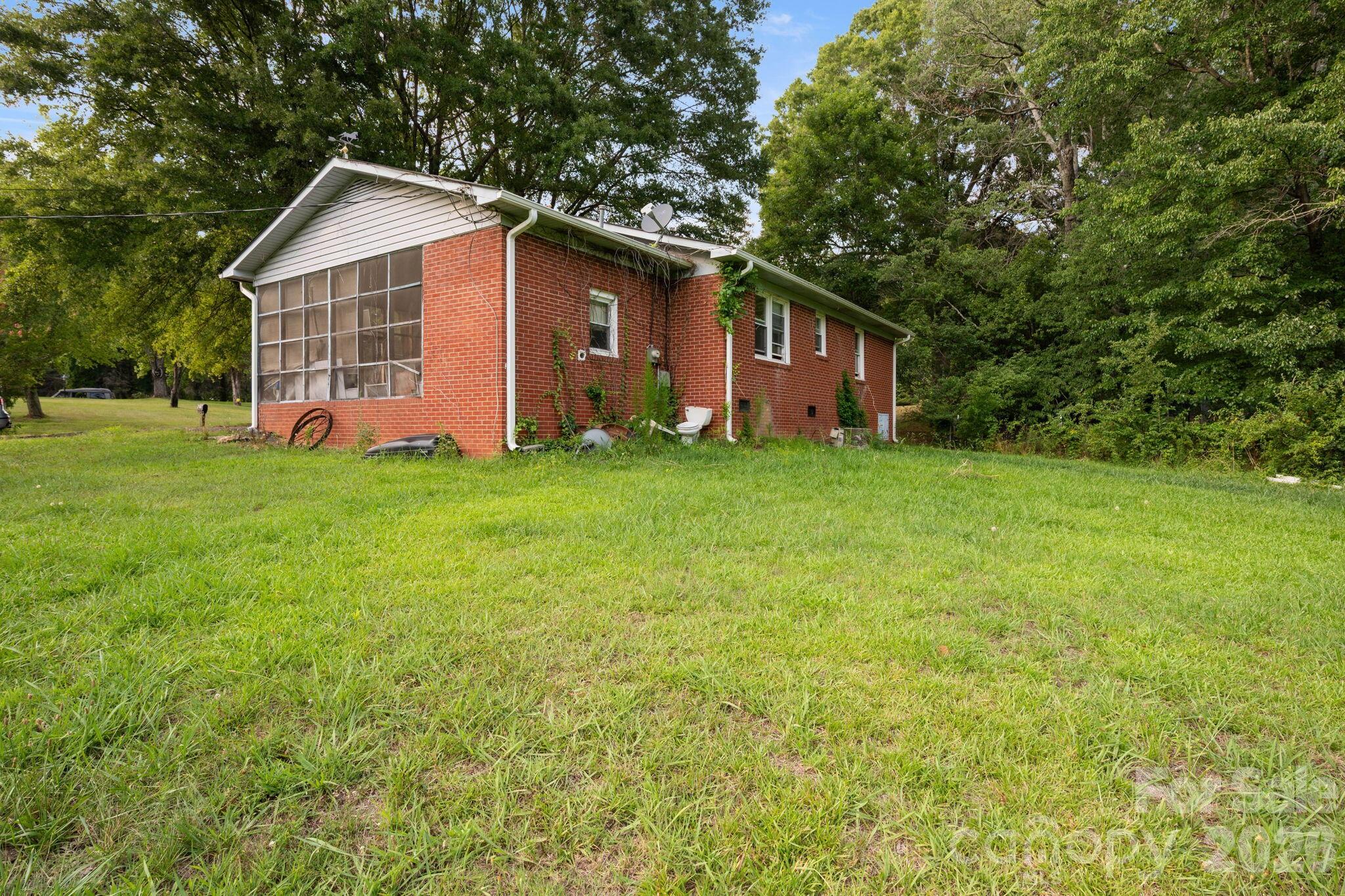 389 Midway Lake Road