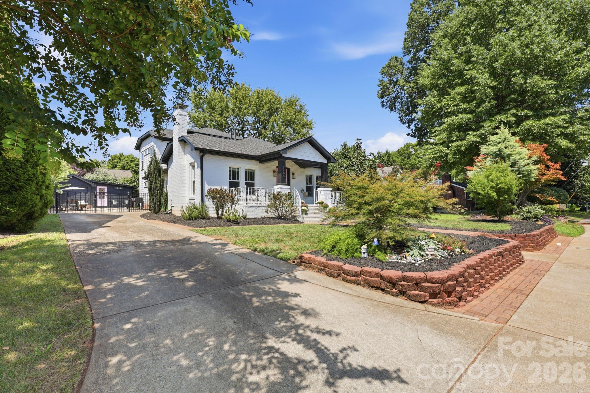 3405 Benard Avenue