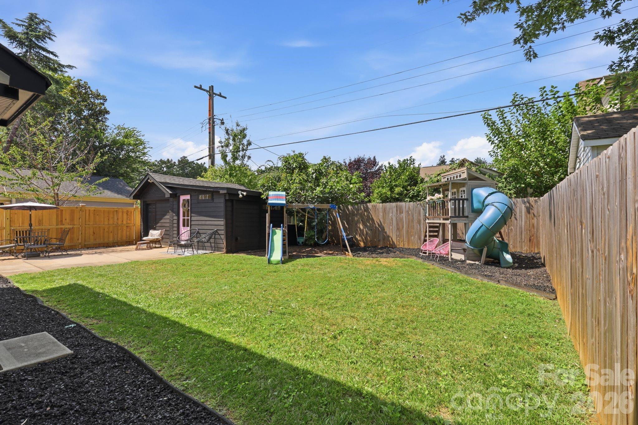3405 Benard Avenue