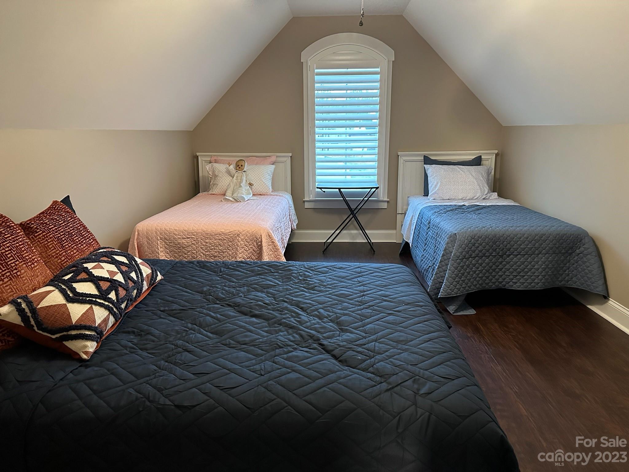 Sunset Pointe - Residential