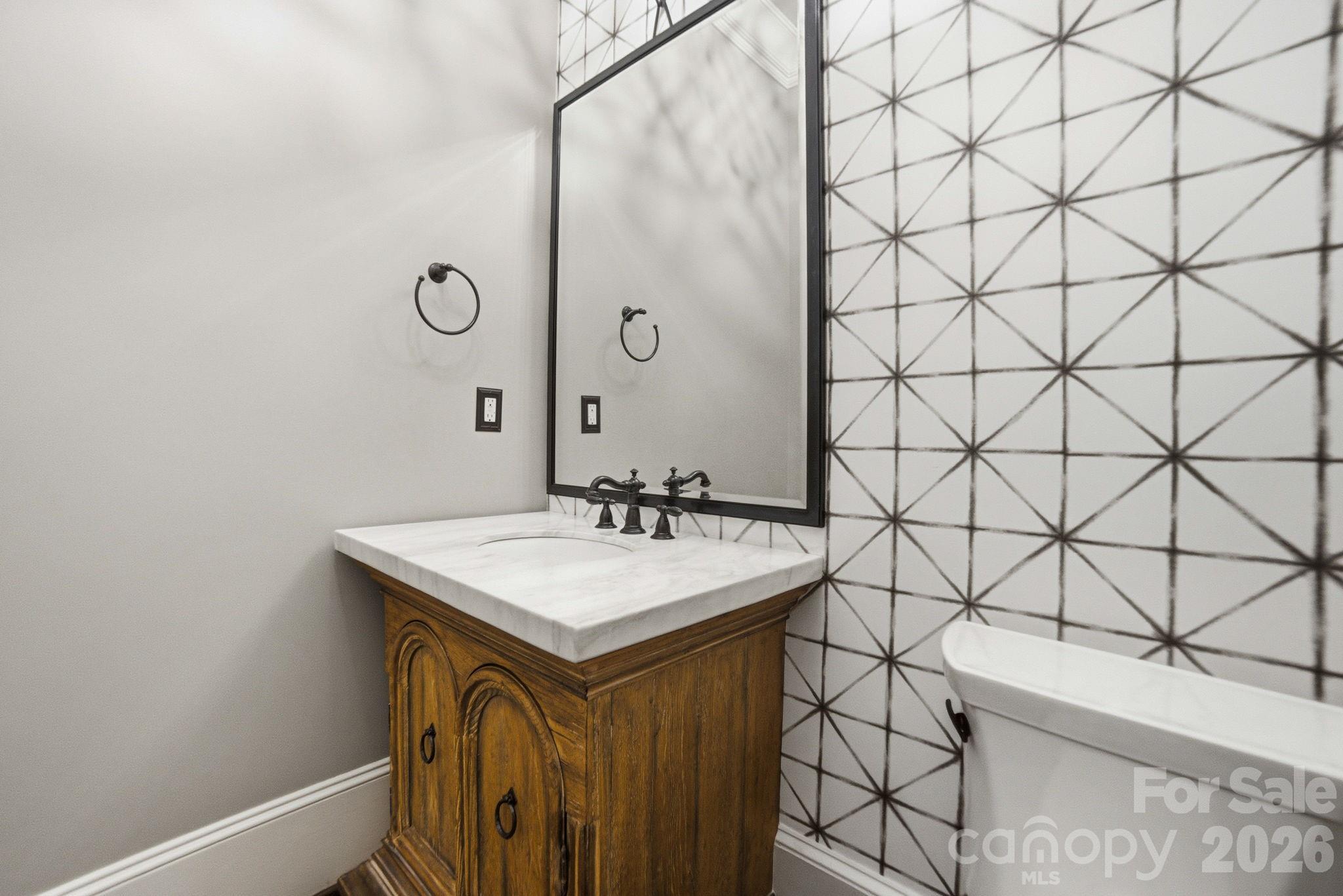 The Peninsula - Residential