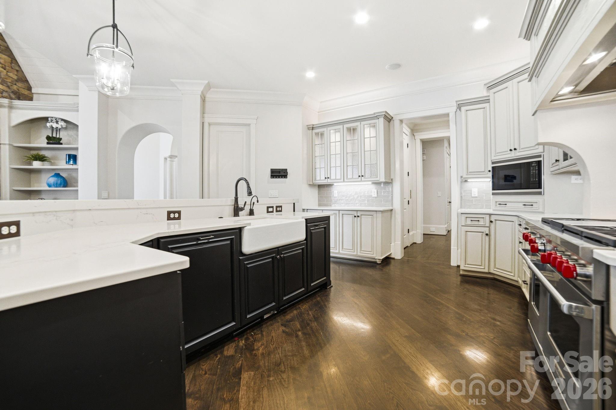 The Peninsula - Residential