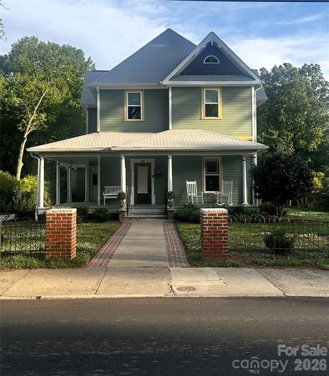 Photo of 207 W Academy Street, Cherryville, NC 28021 (MLS # 4369854)