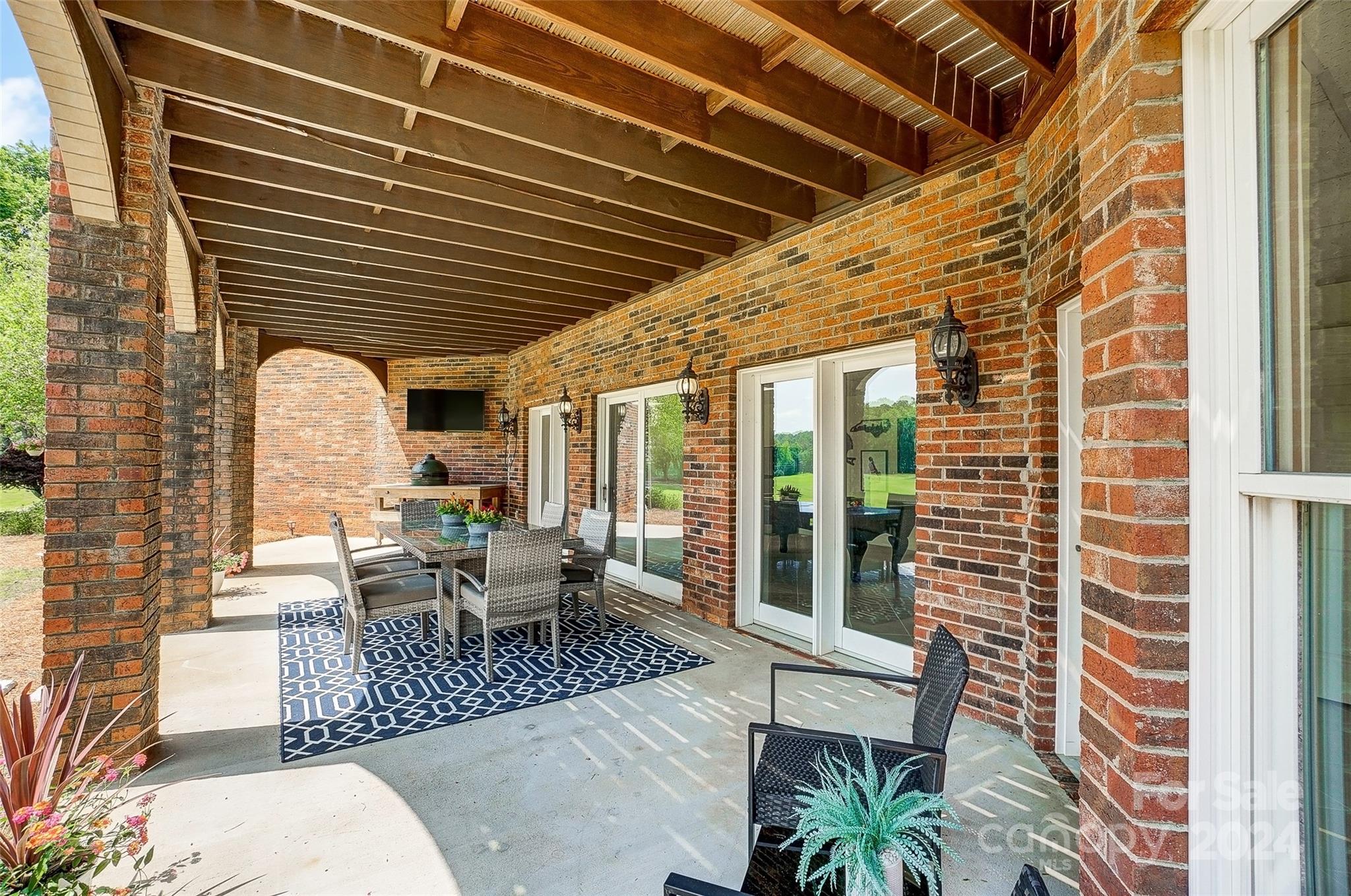 Cowans Ford Country Club - Residential