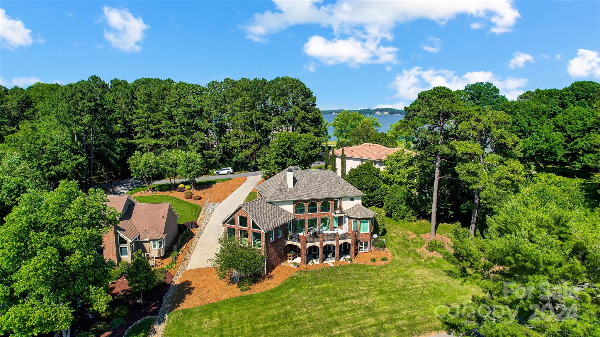 Cowans Ford Country Club - Residential