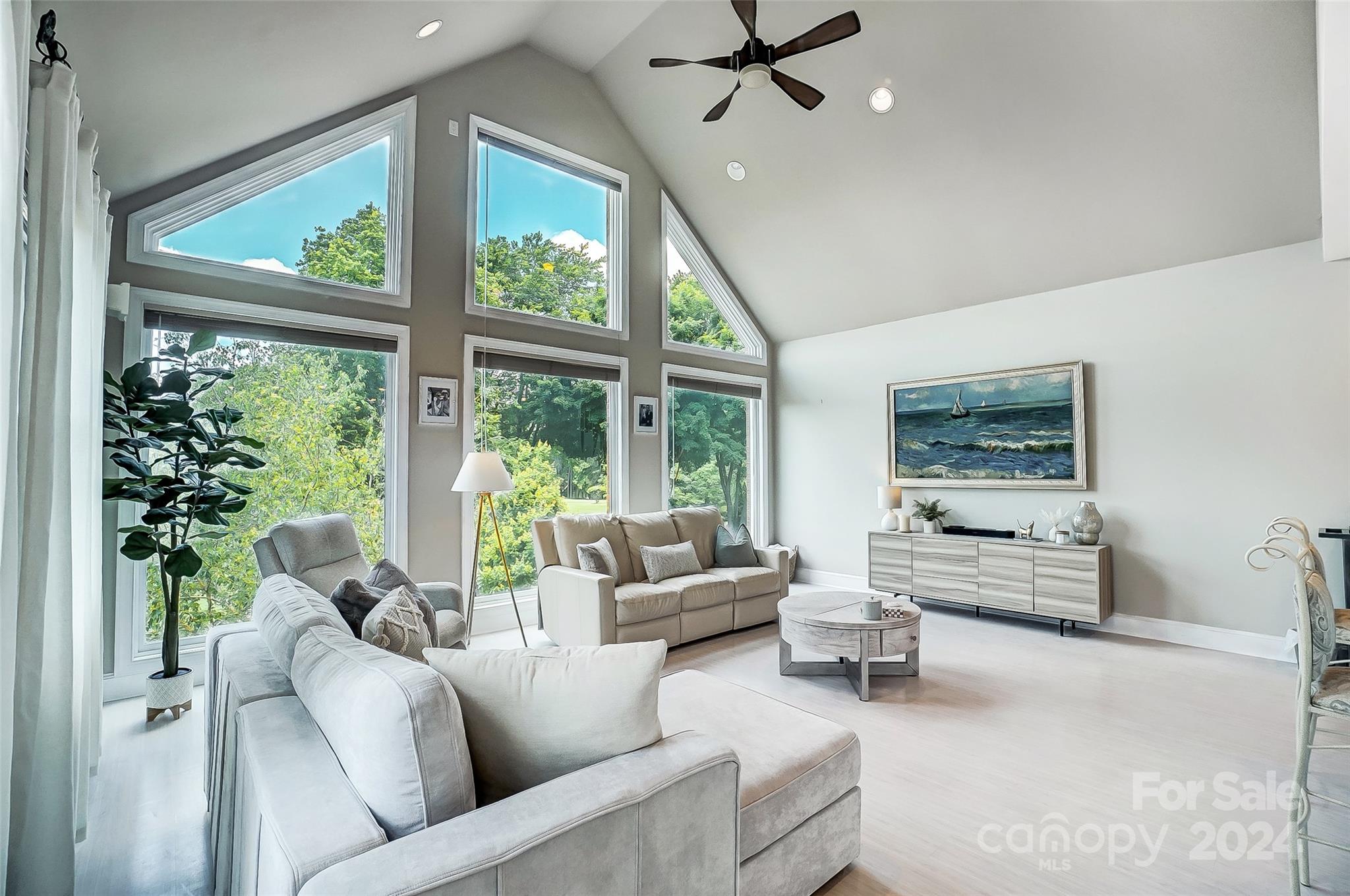 Cowans Ford Country Club - Residential