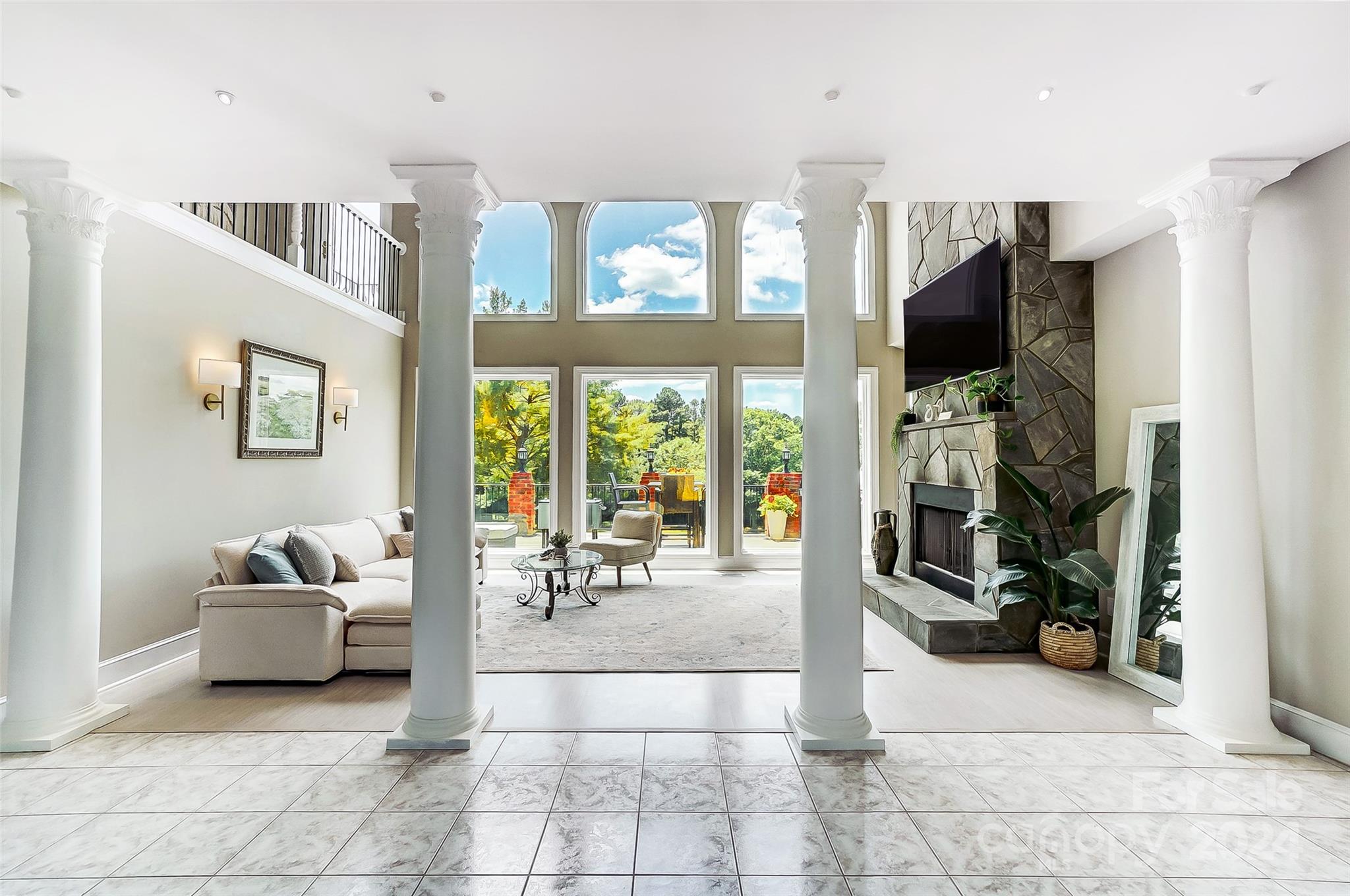 Cowans Ford Country Club - Residential