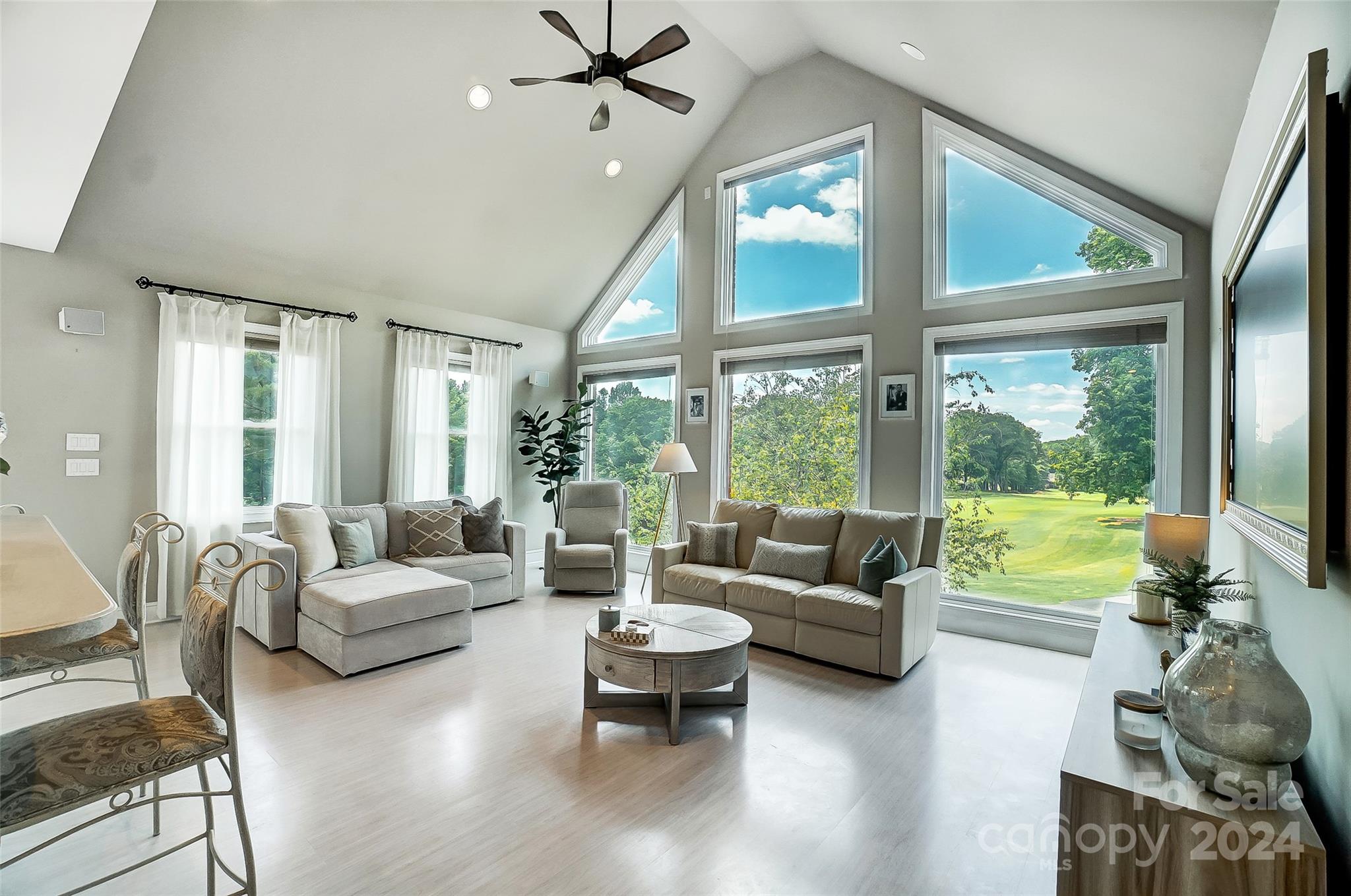 Cowans Ford Country Club - Residential