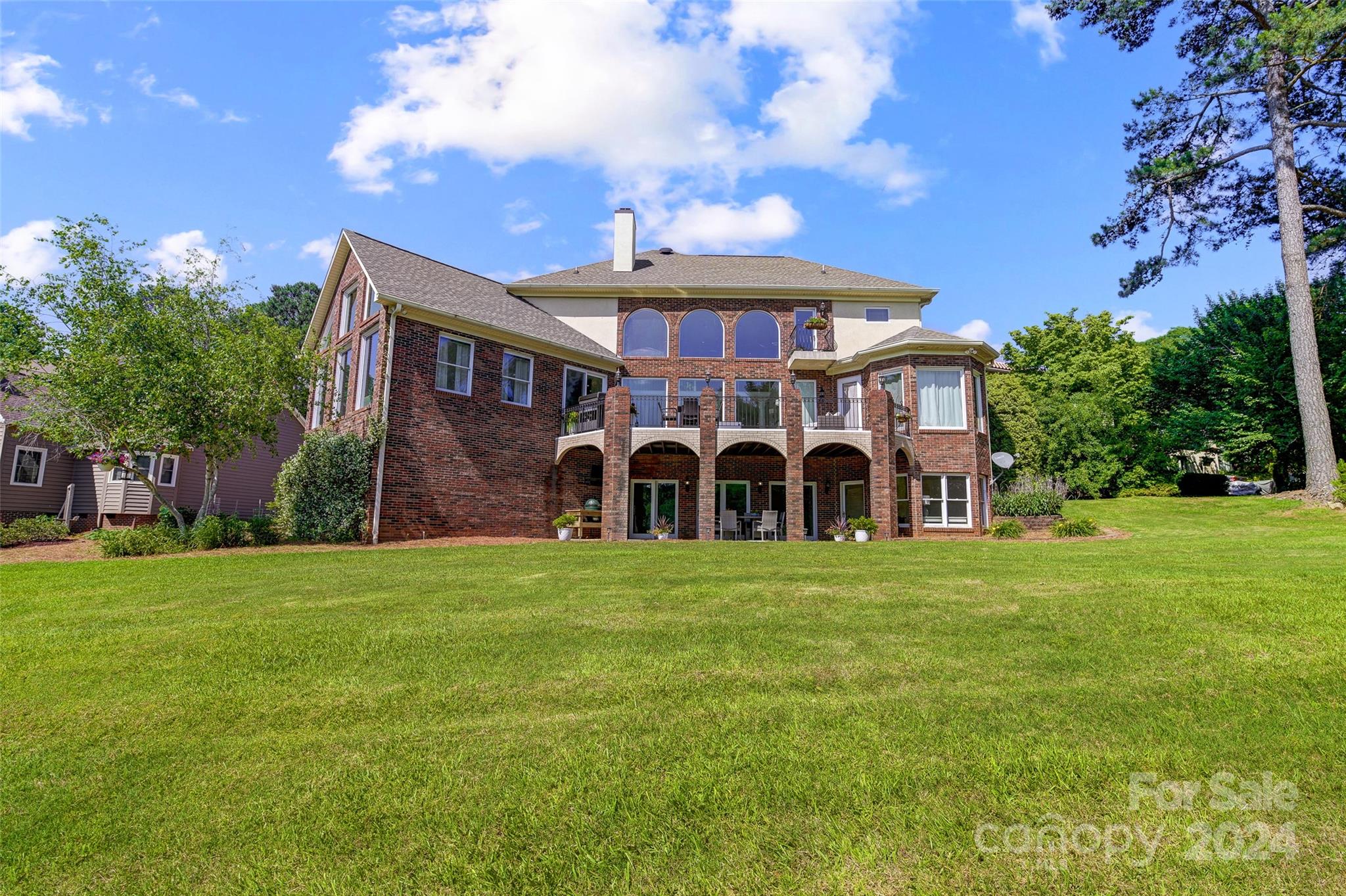 Cowans Ford Country Club - Residential