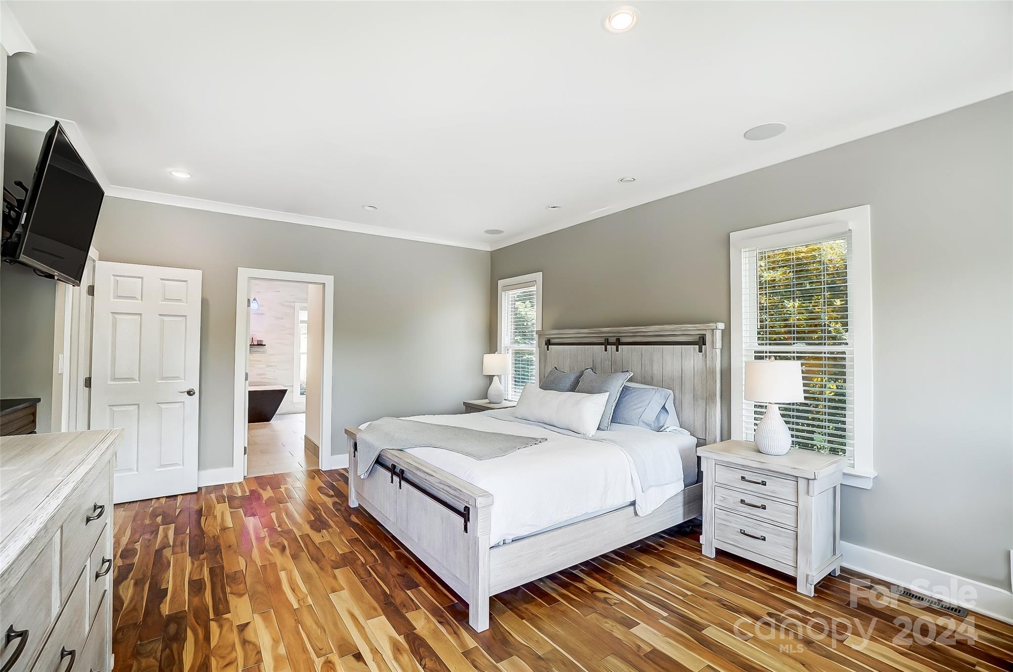 Cowans Ford Country Club - Residential