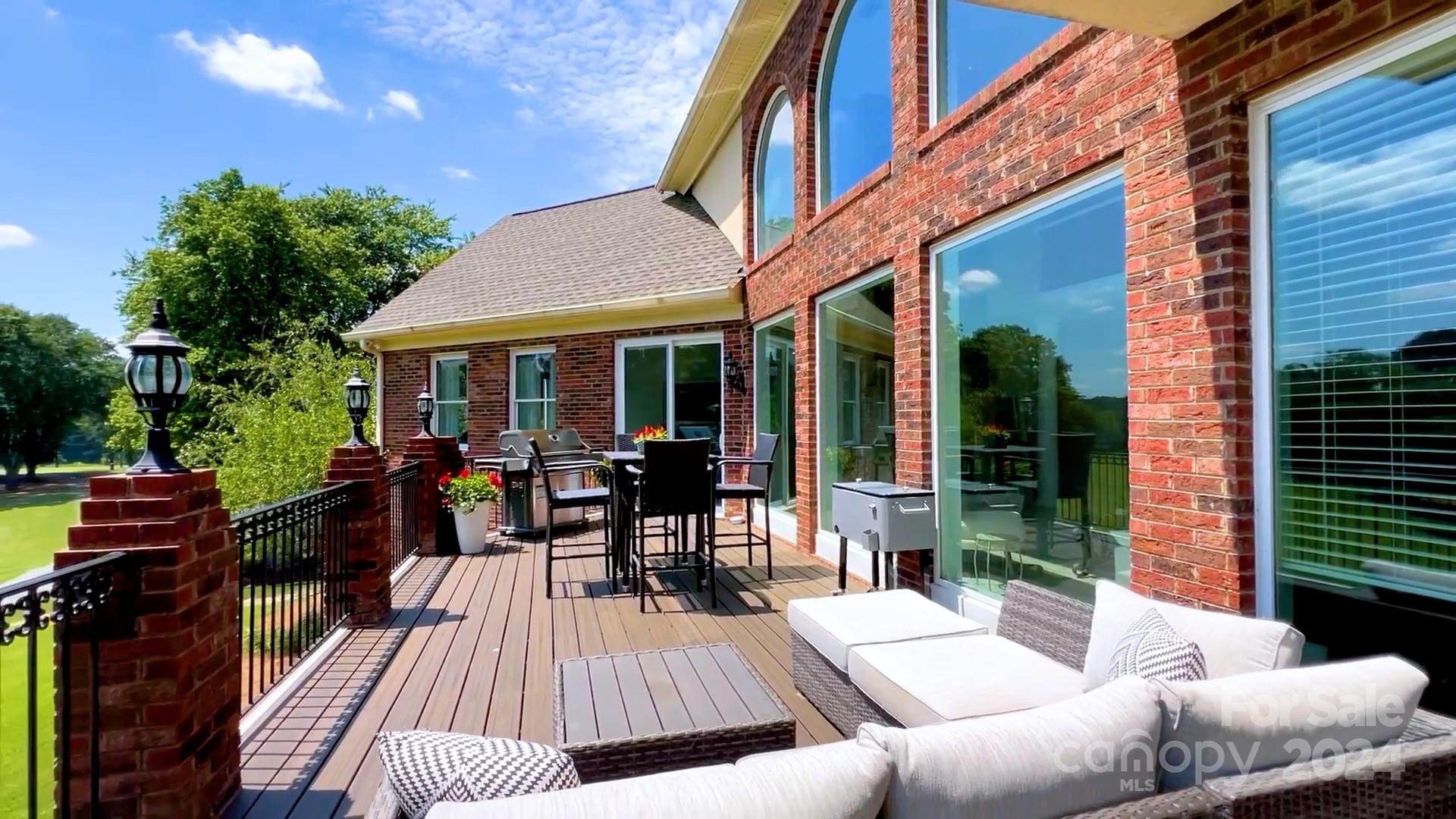 Cowans Ford Country Club - Residential