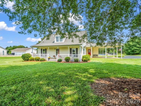 Photo of 2778 Moose Gantt Trail, Crouse, NC 28033 (MLS # 4407300)
