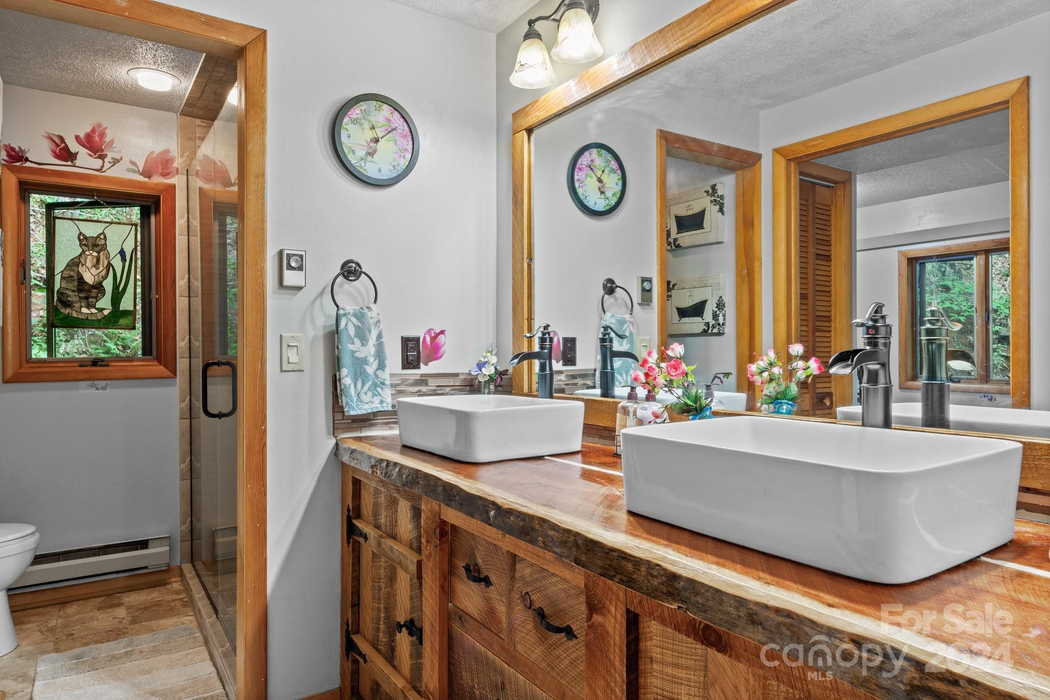 Eagles Nest Mountain - Residential