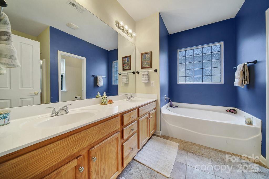 The Park At Oaklawn - Residential