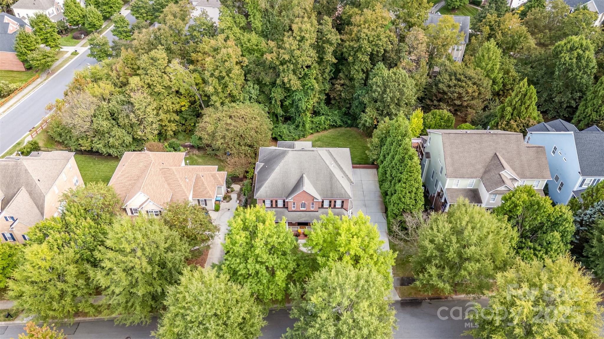 1009 Brookline Drive