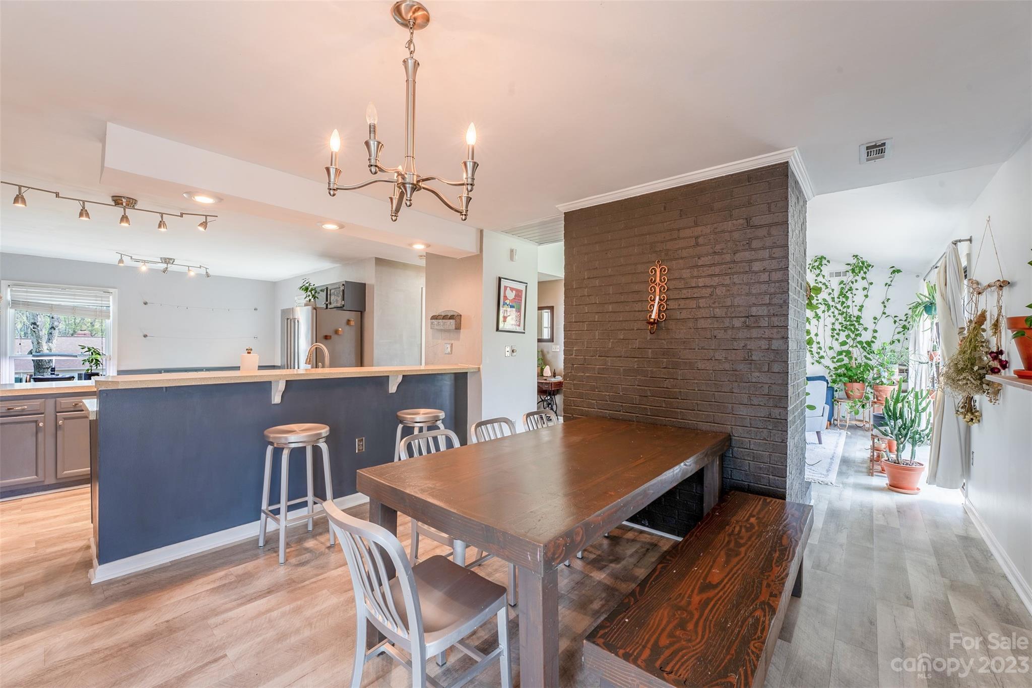 Chestnut Lake - Residential