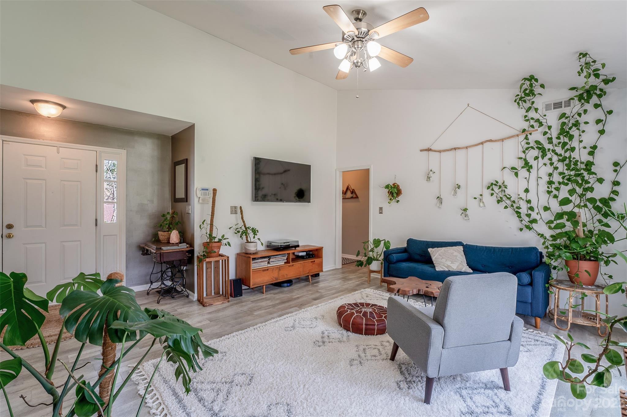 Chestnut Lake - Residential