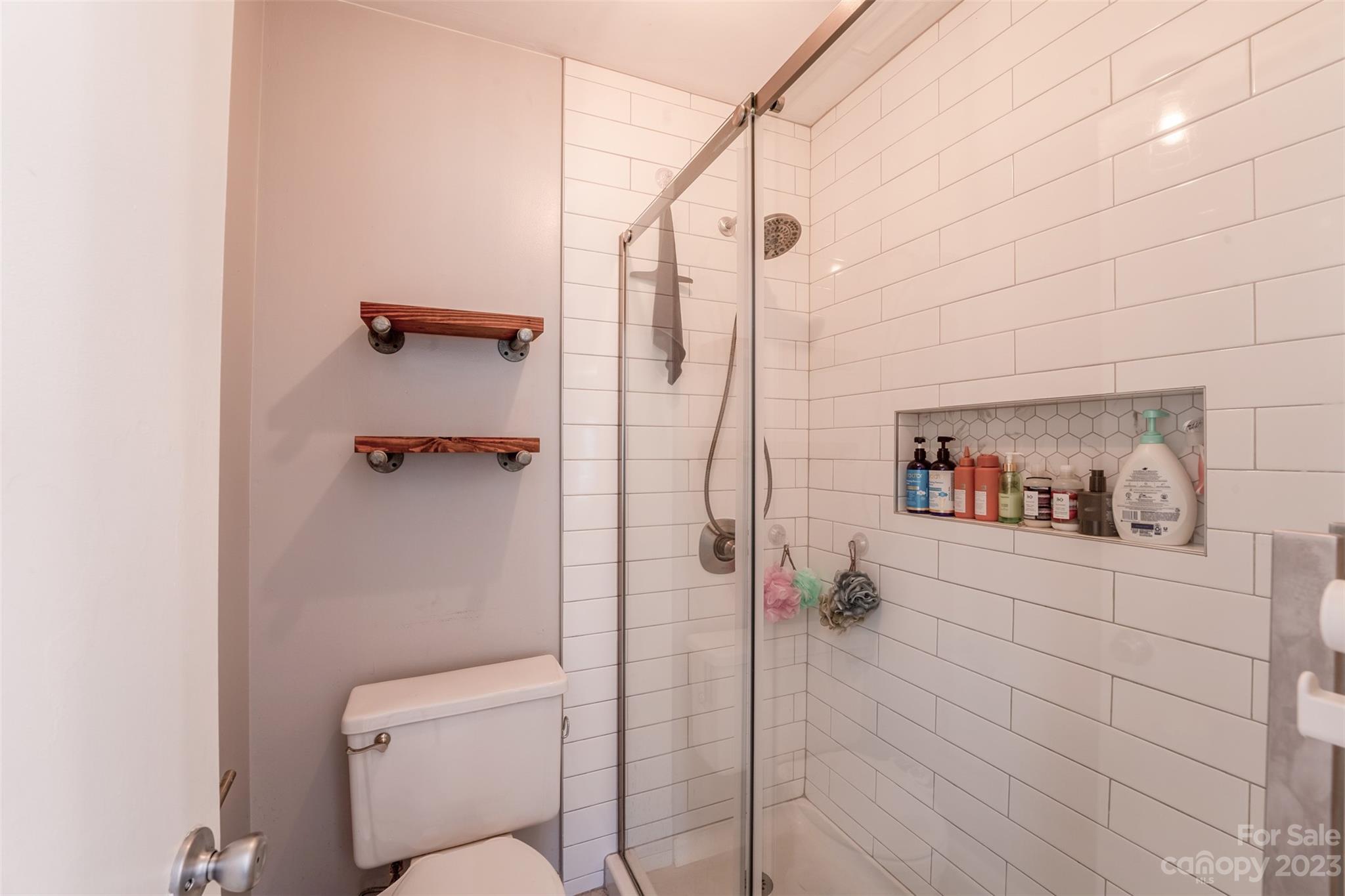 Chestnut Lake - Residential