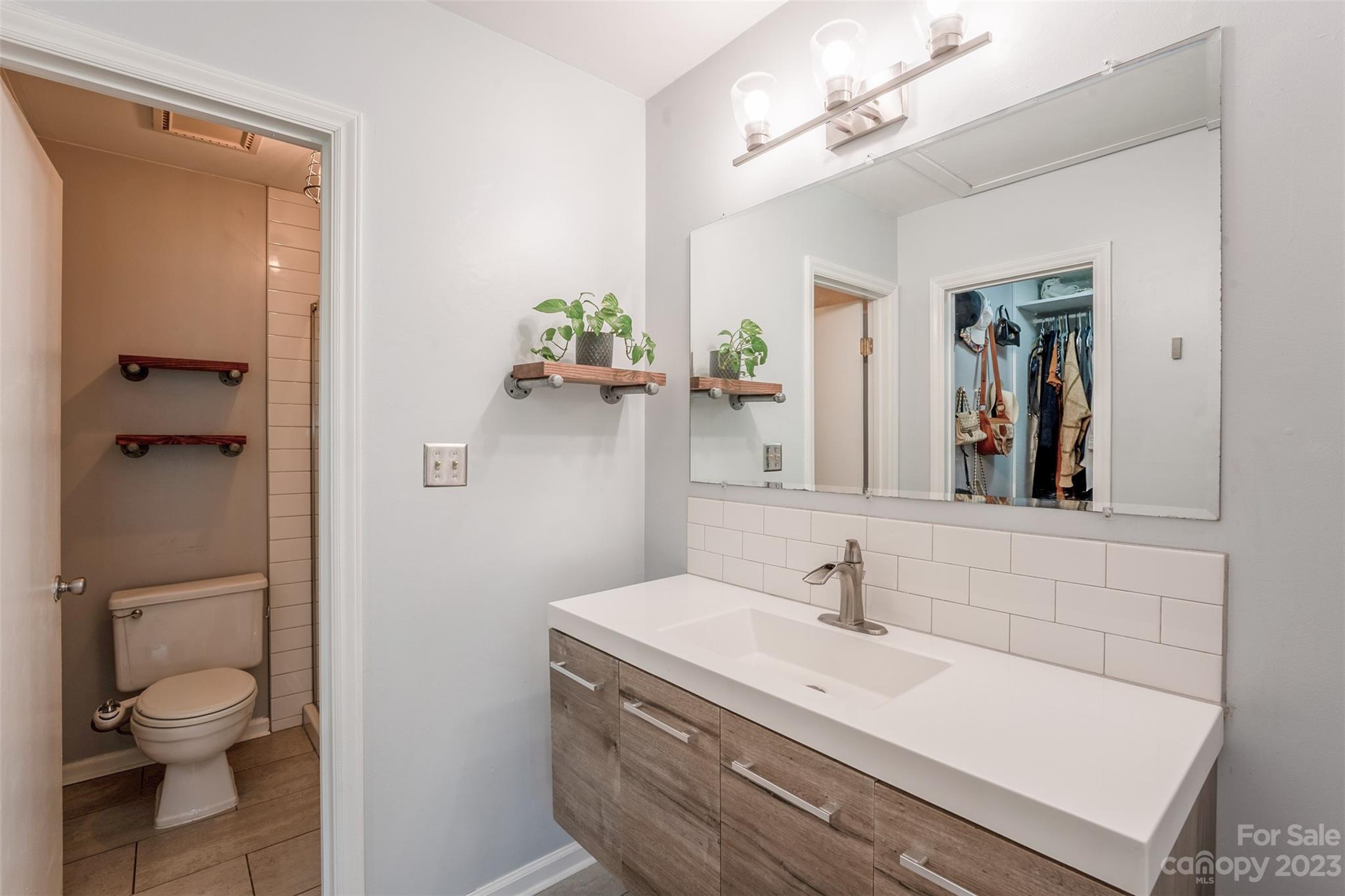 Chestnut Lake - Residential