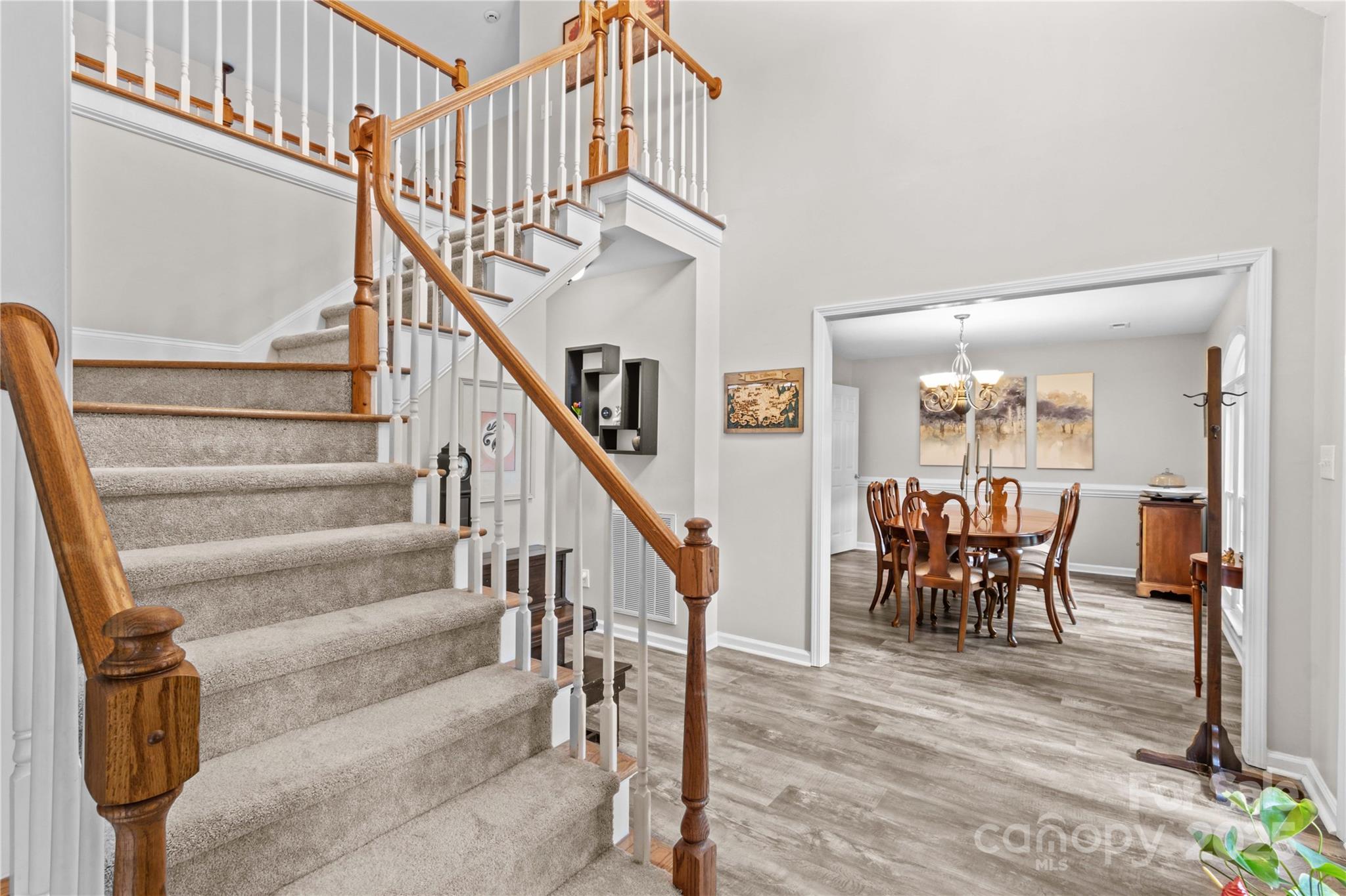 586 Highland Ridge Road