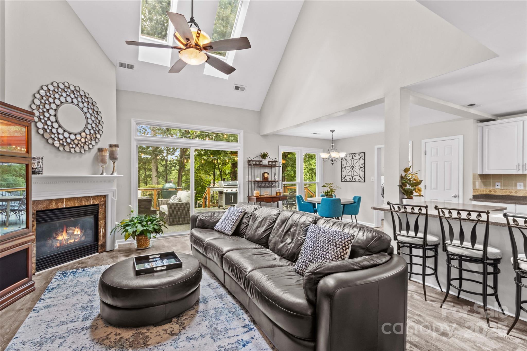 586 Highland Ridge Road
