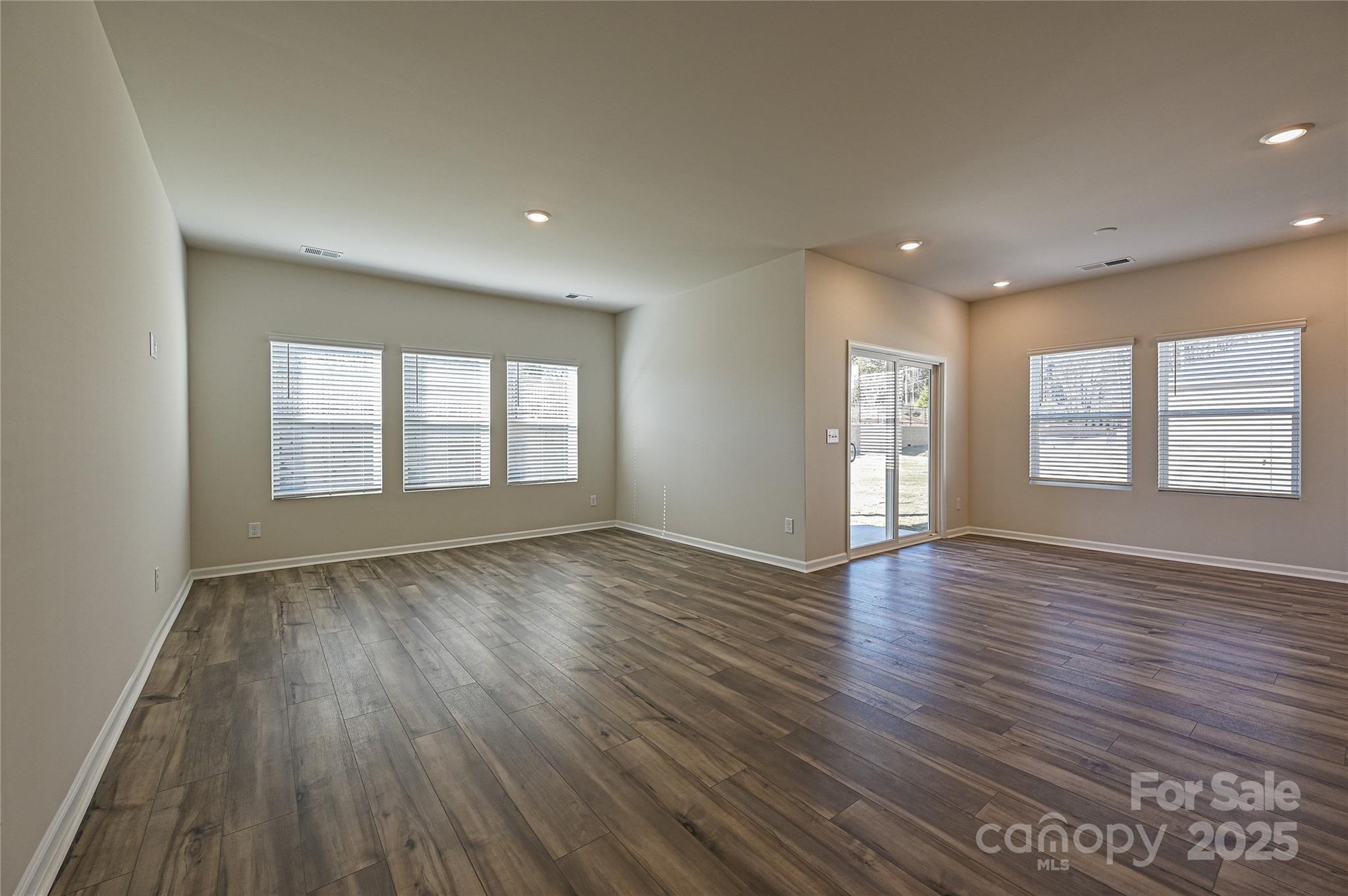 1425 Windy Park Drive