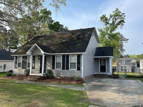 636 Brockton Lane Florence SC 29501