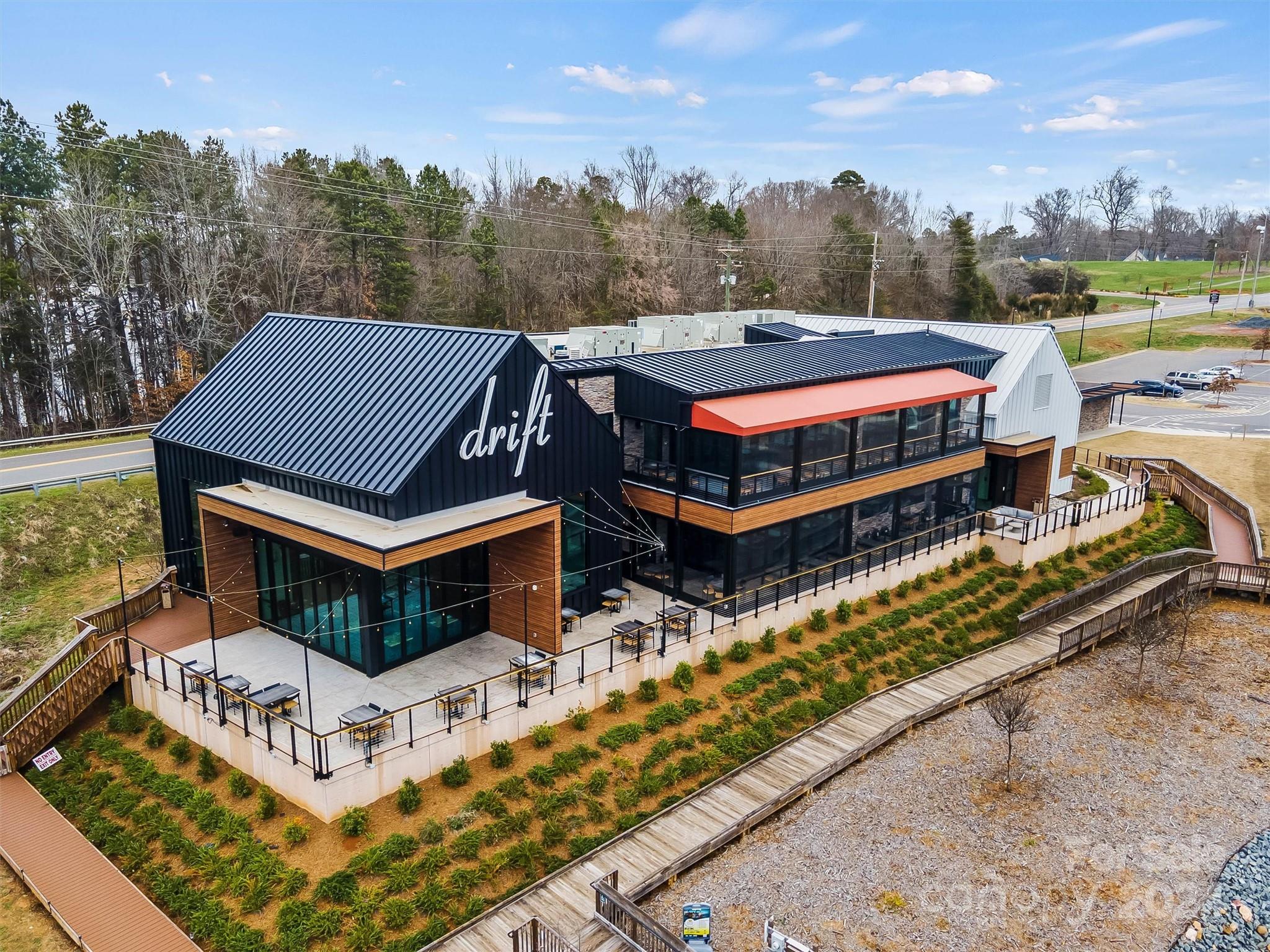 McLean - South Shore - Residential