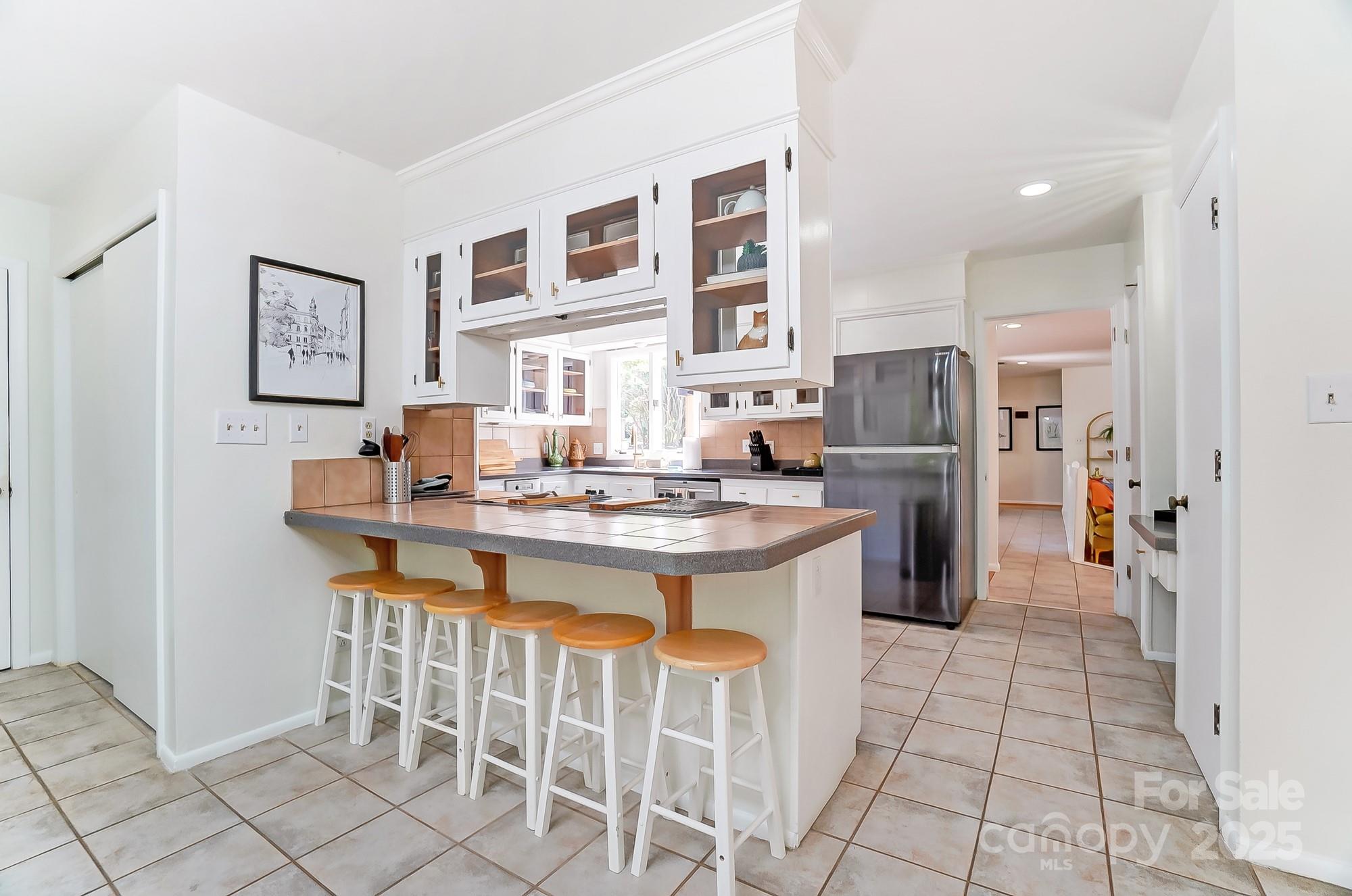 Five Knolls Estates - Residential