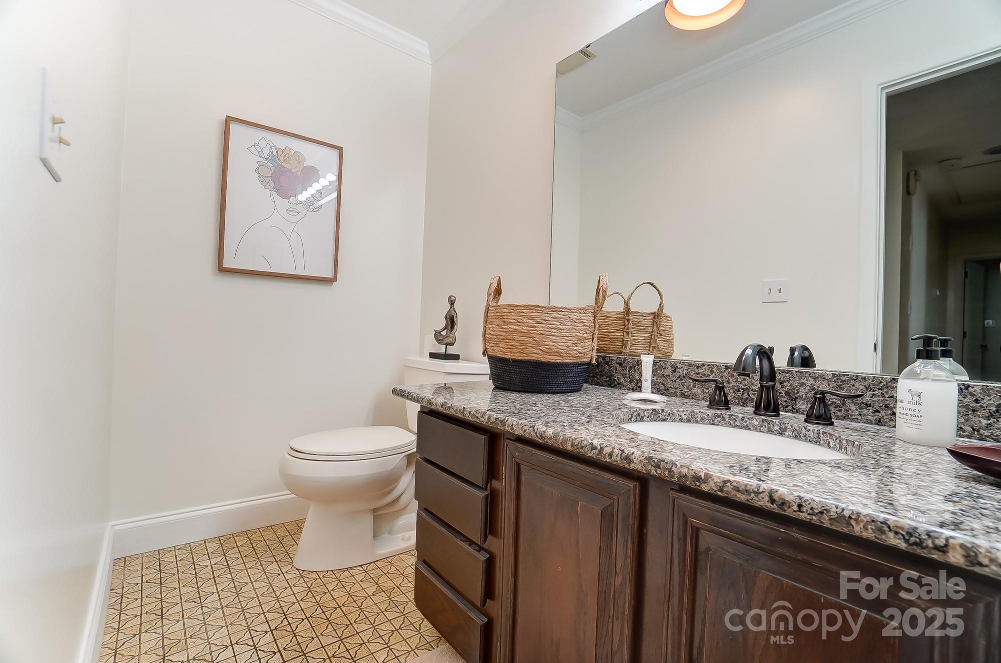 Five Knolls Estates - Residential