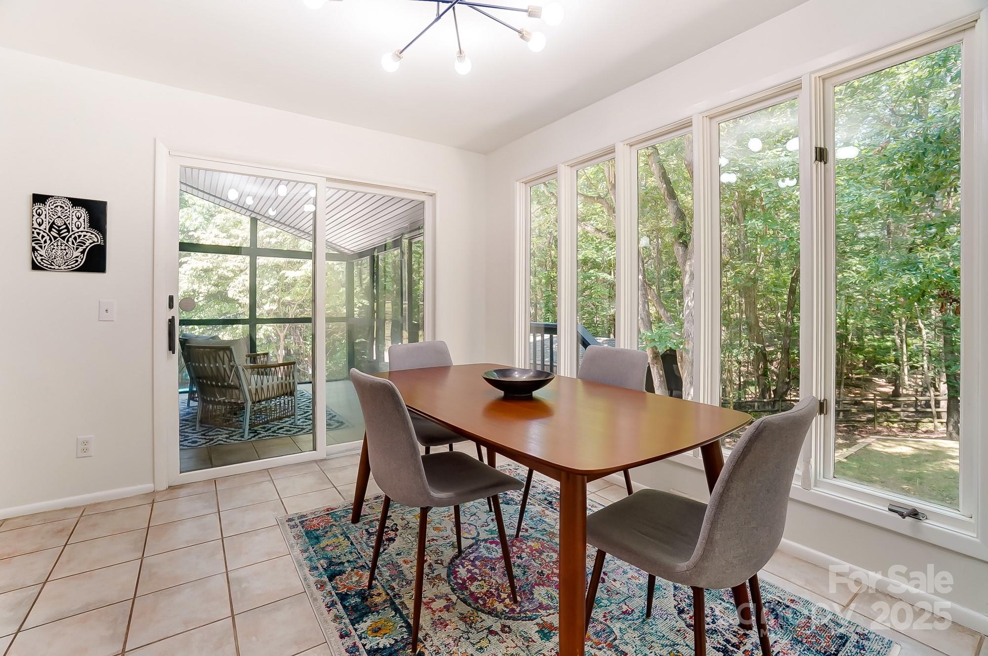 Five Knolls Estates - Residential