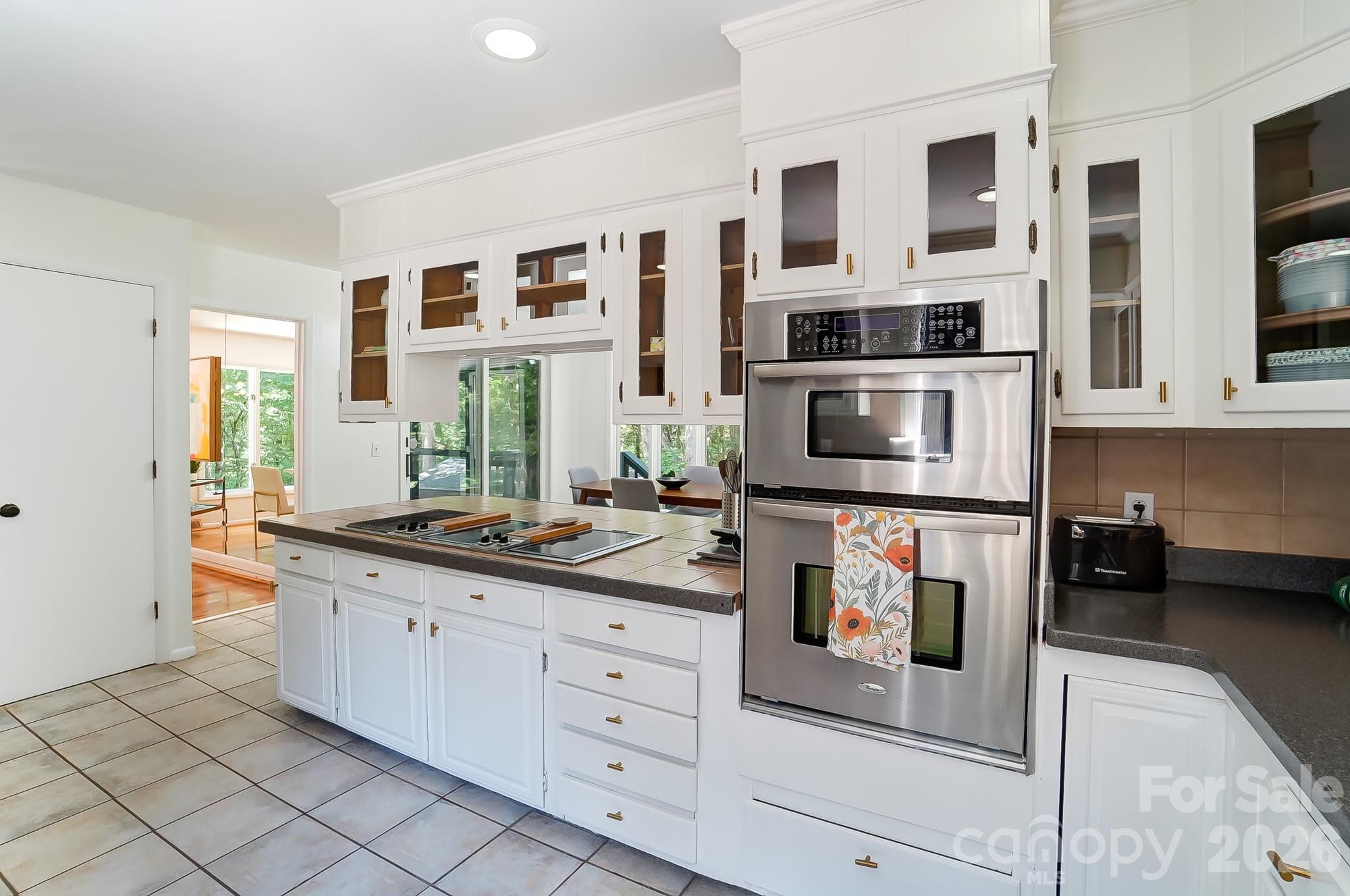 Five Knolls Estates - Residential