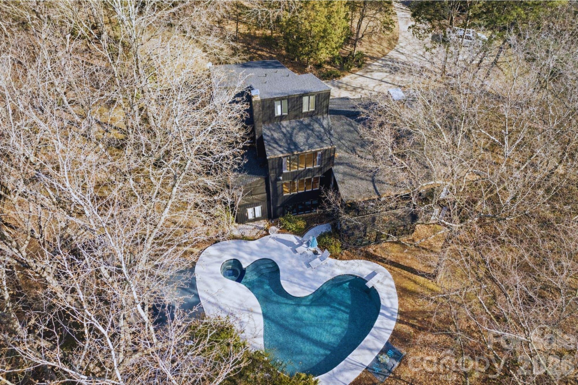 Five Knolls Estates - Residential