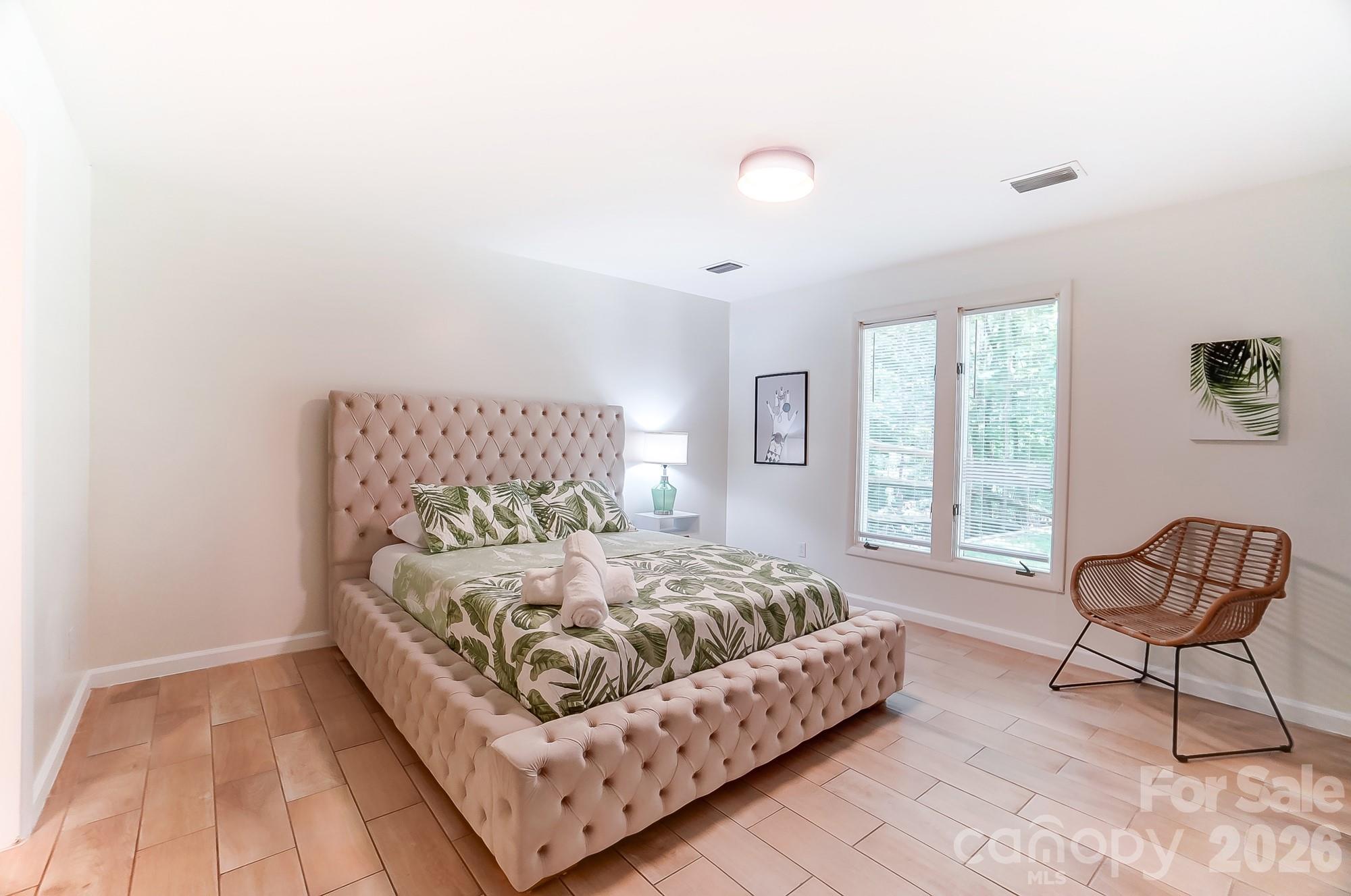 Five Knolls Estates - Residential