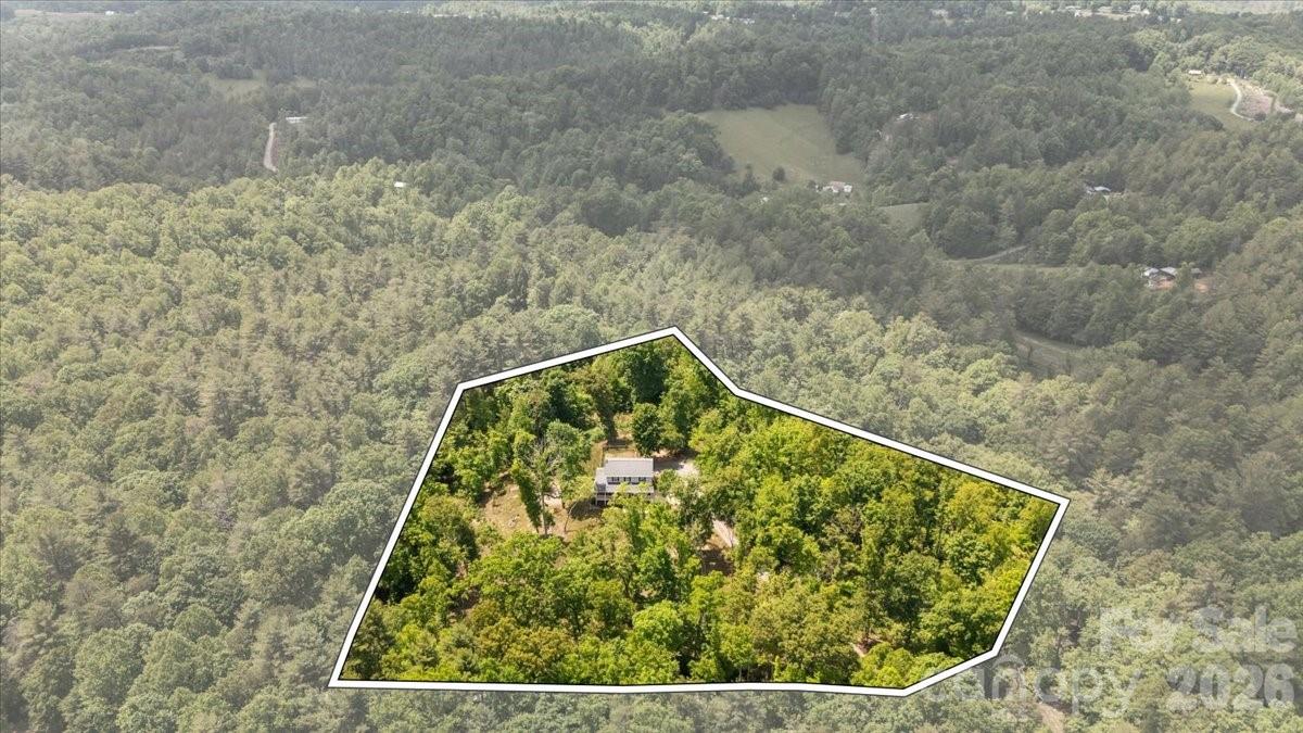 Bend Of Ivy - Residential
