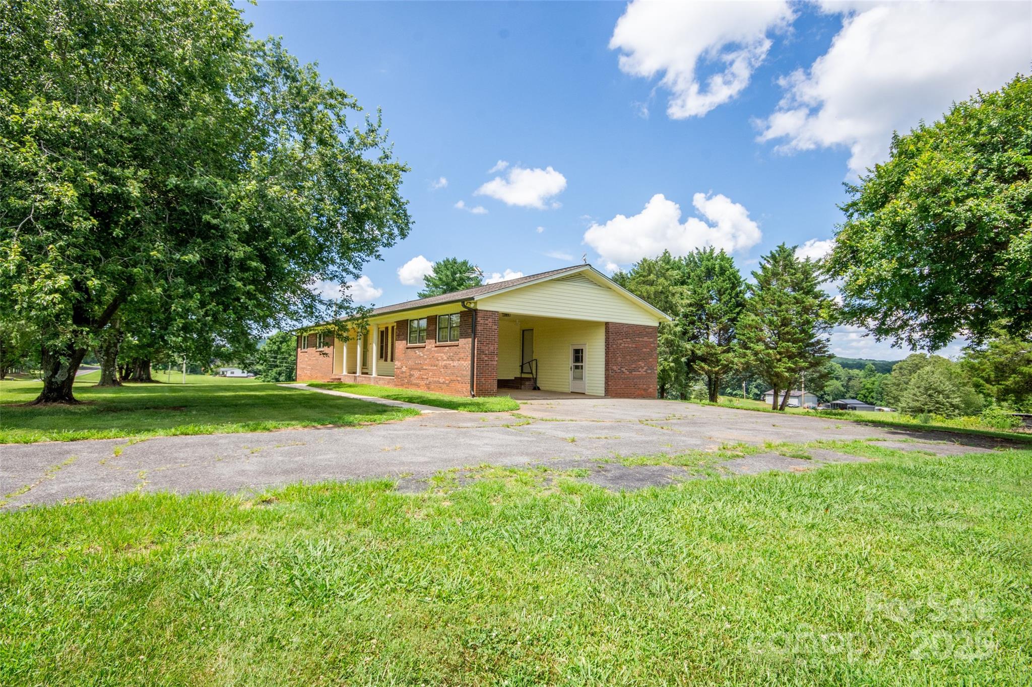 224 Mountain View Road