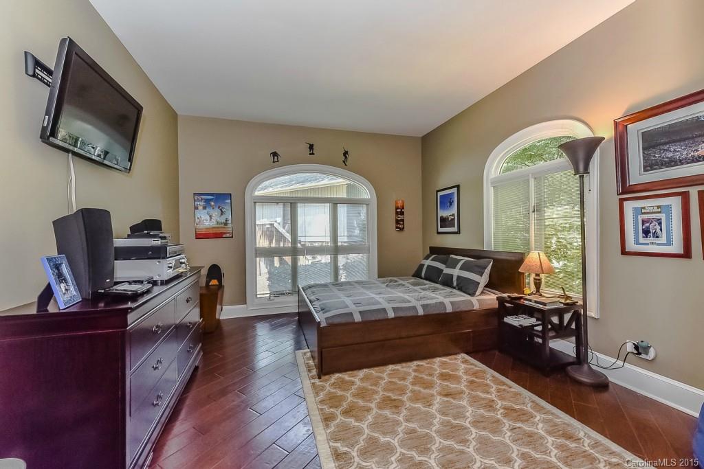 Lookout Point - Residential