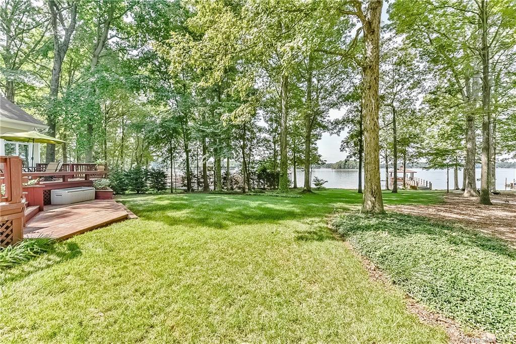 Lookout Point - Residential