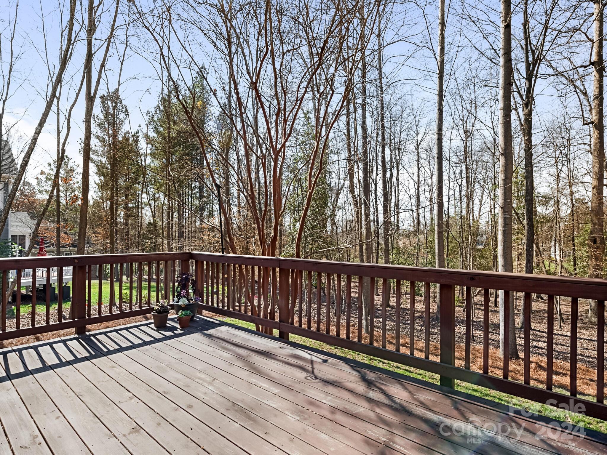 McLean - South Shore - Residential