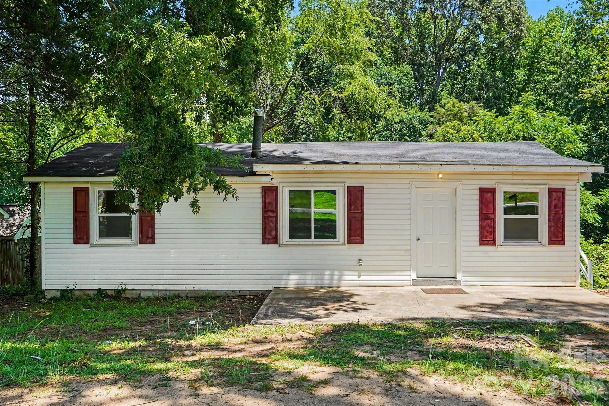 8232 Starnes Randall Road