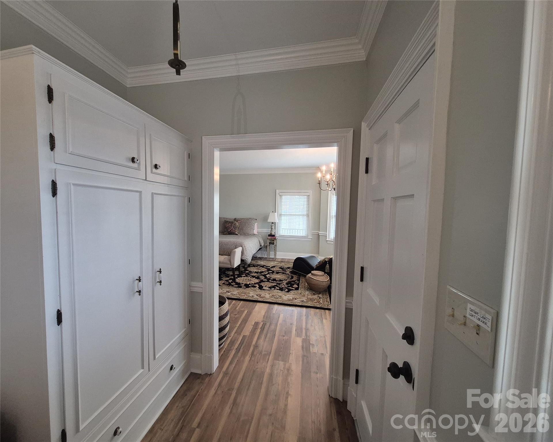 Country Club Acres - Residential